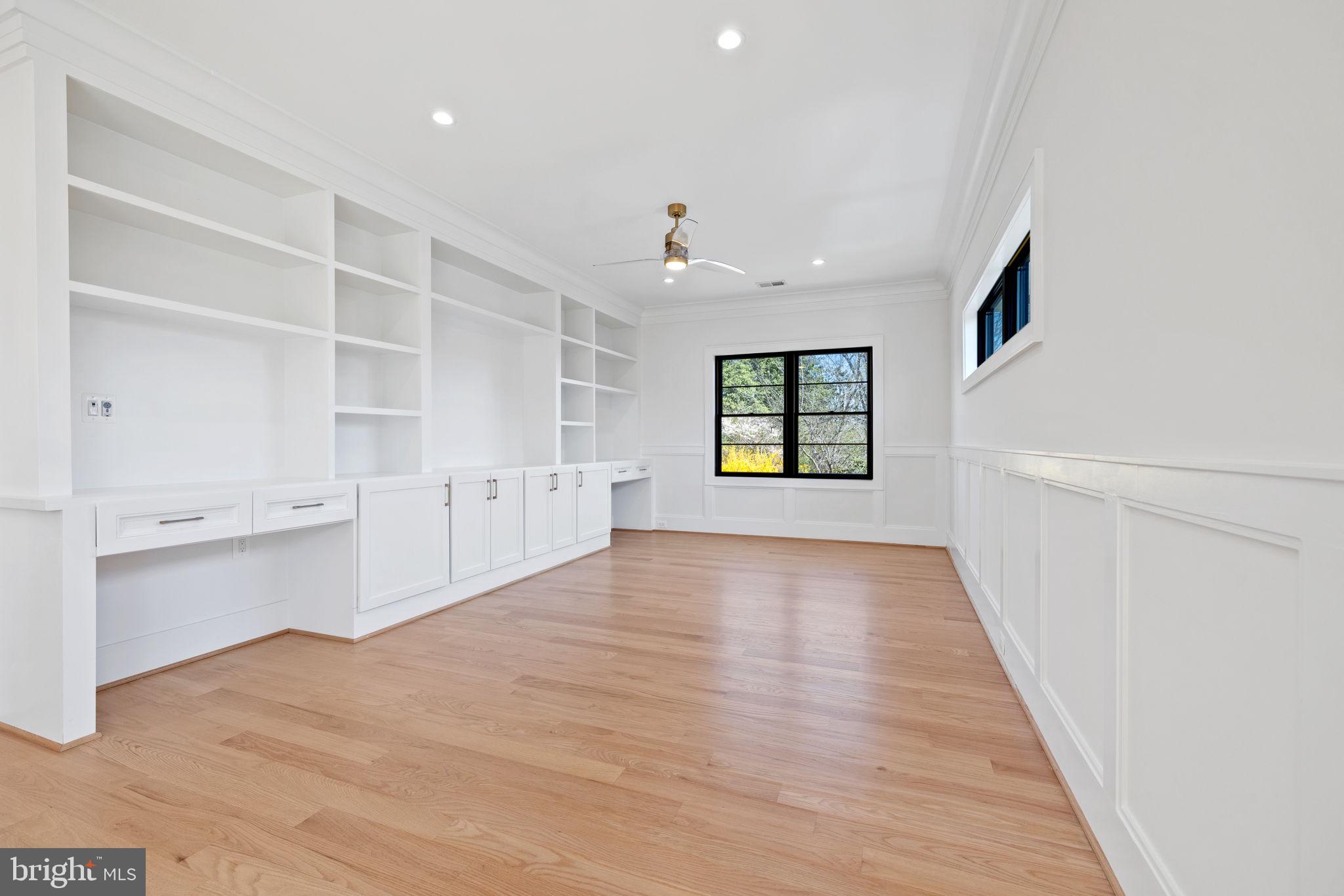 MARLBORO ESTATES - Residential