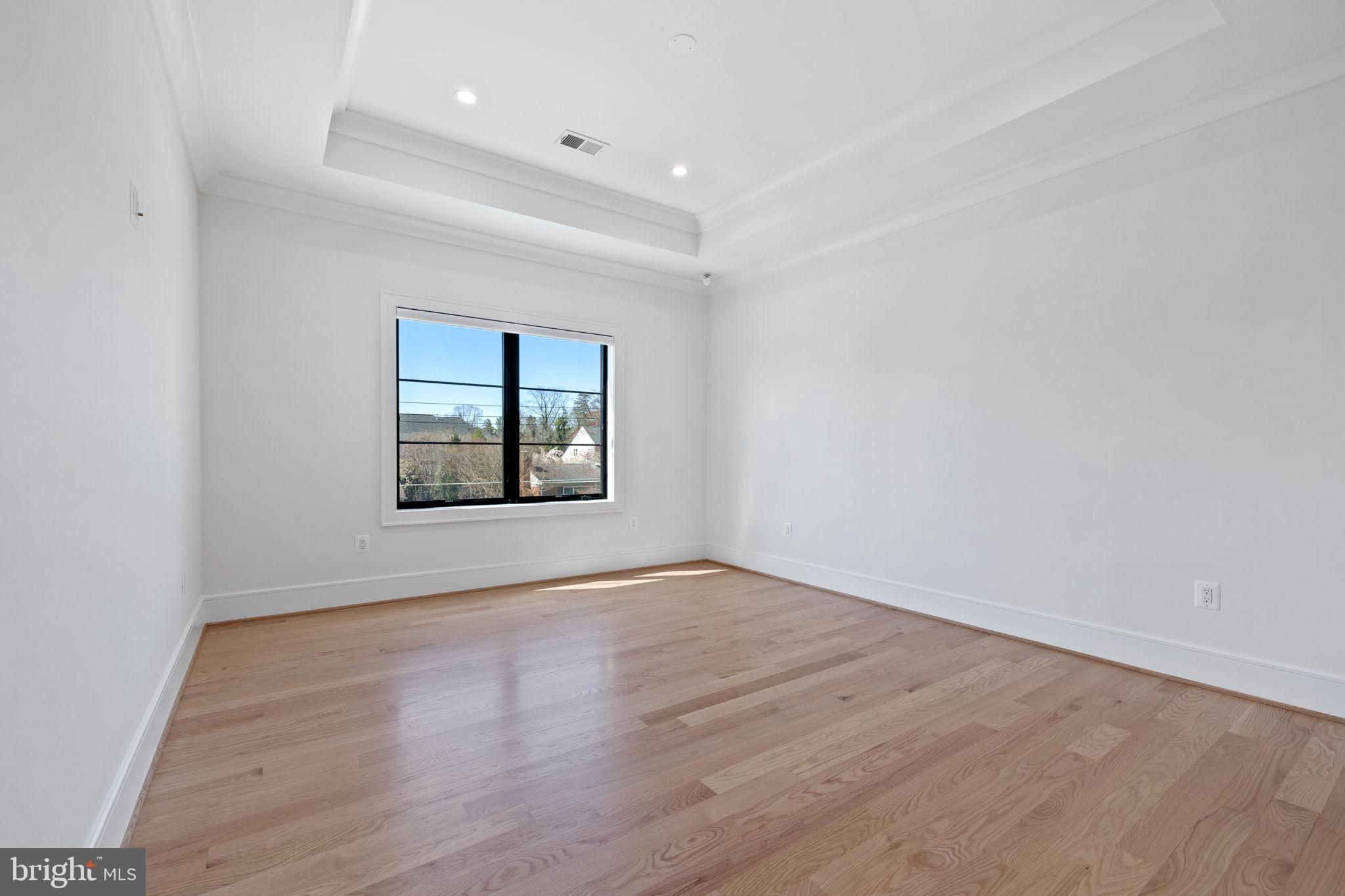 MARLBORO ESTATES - Residential