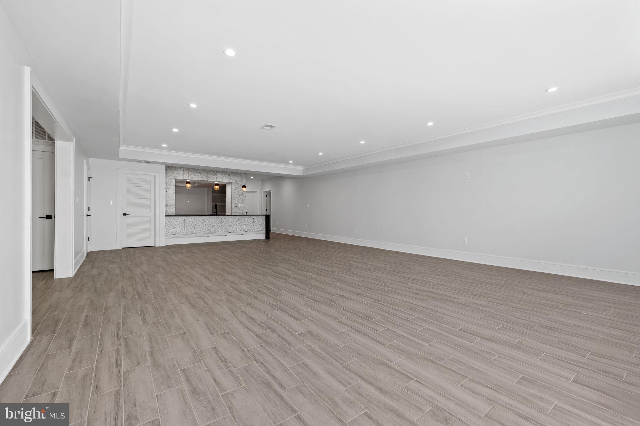 MARLBORO ESTATES - Residential