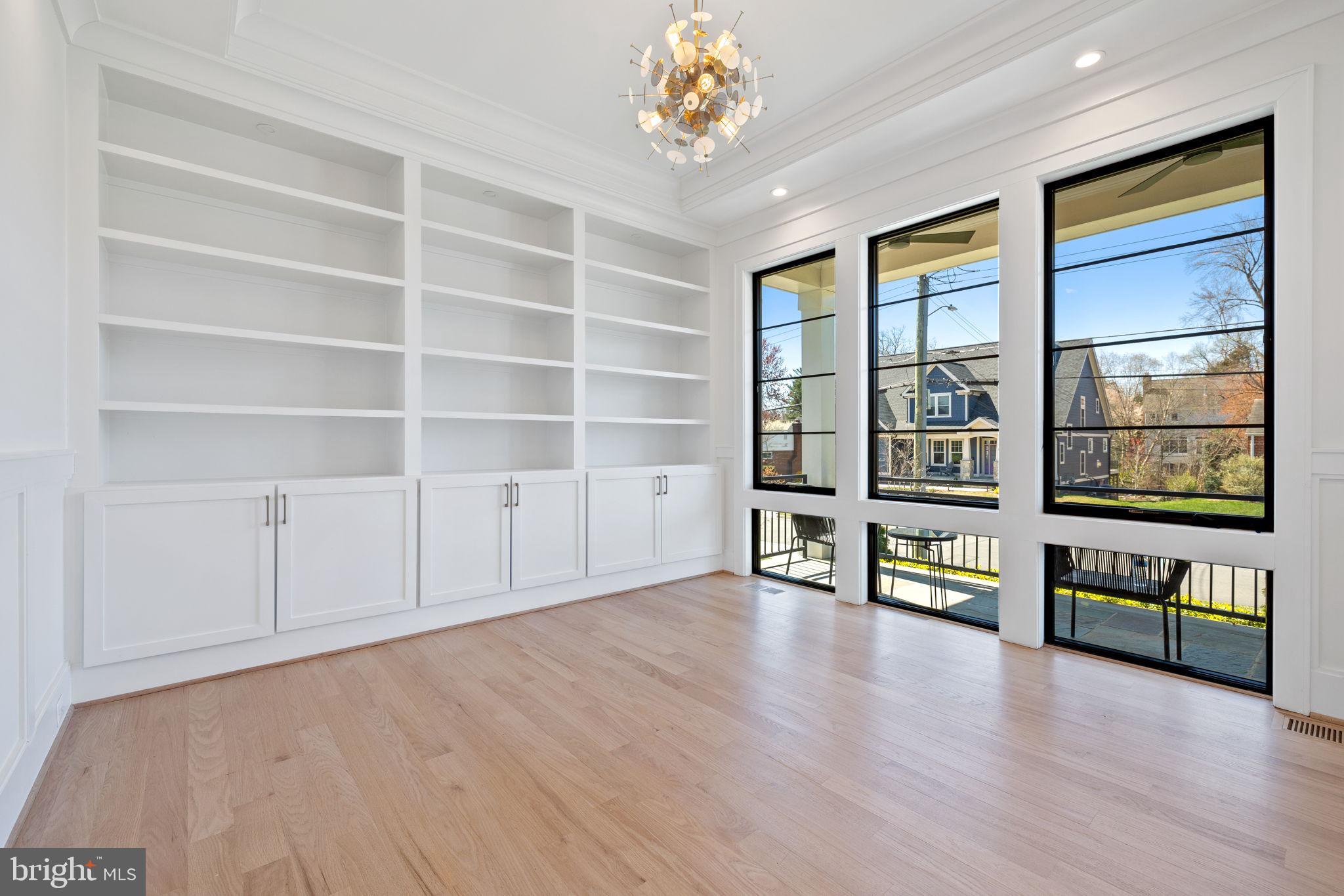 MARLBORO ESTATES - Residential