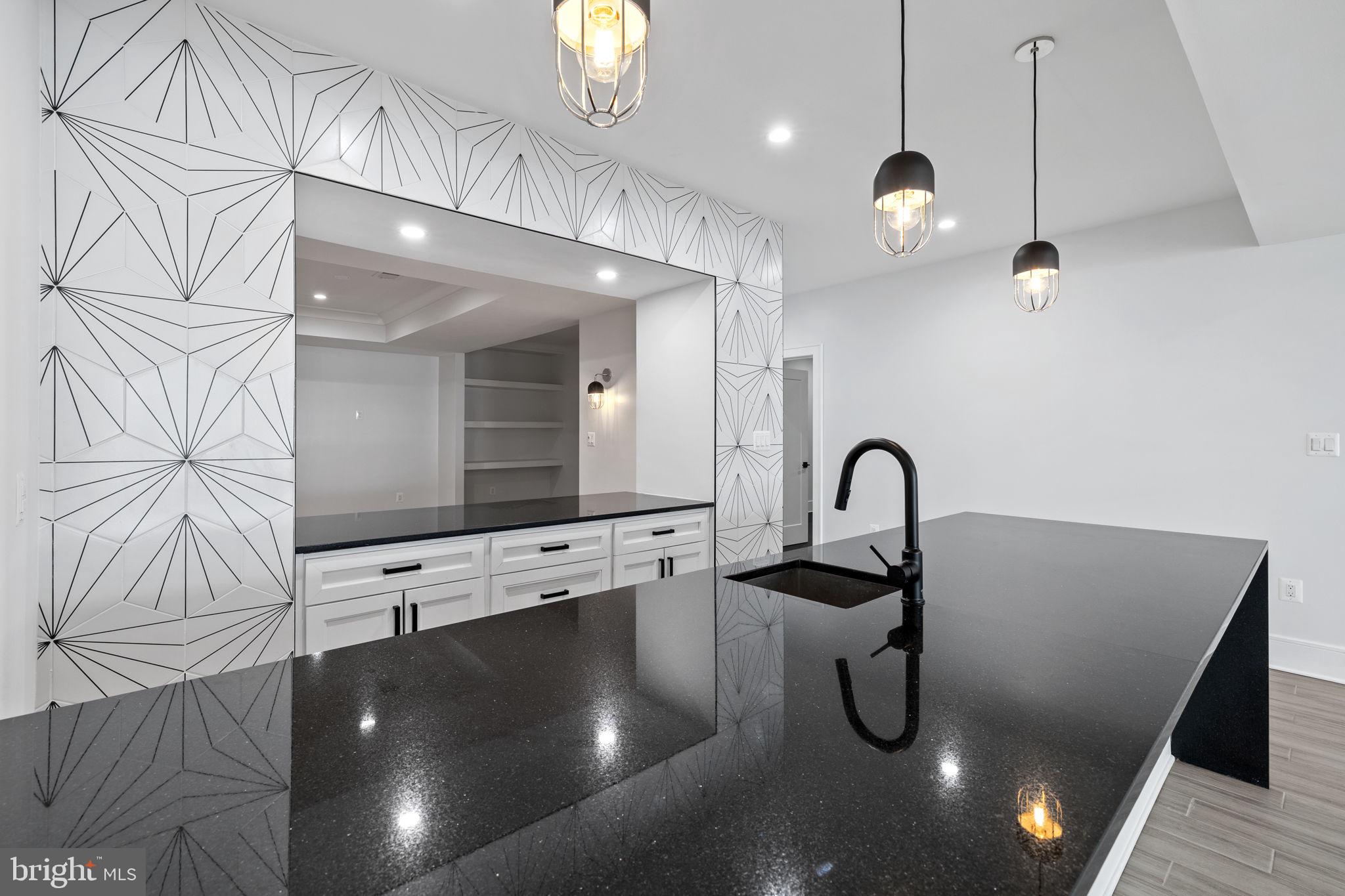 MARLBORO ESTATES - Residential