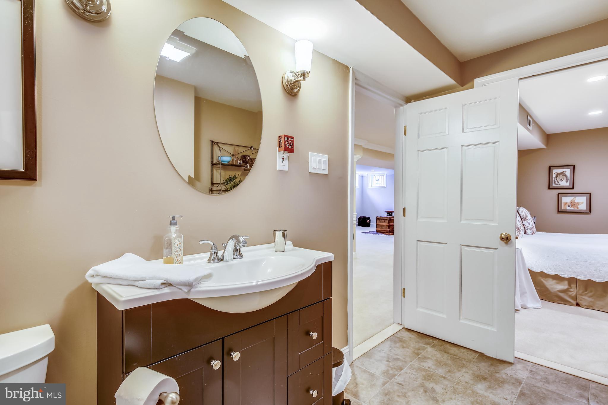 HYBLA VALLEY FARMS - Residential