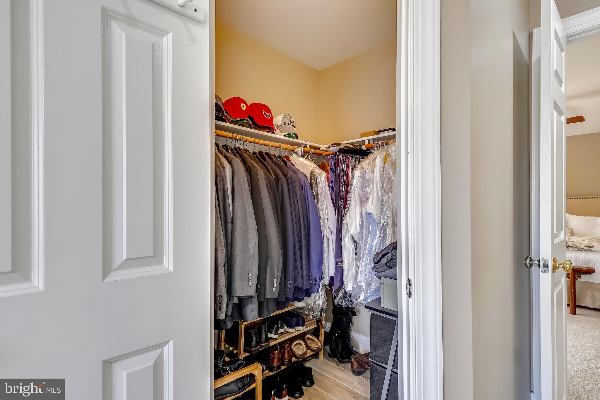 HYBLA VALLEY FARMS - Residential