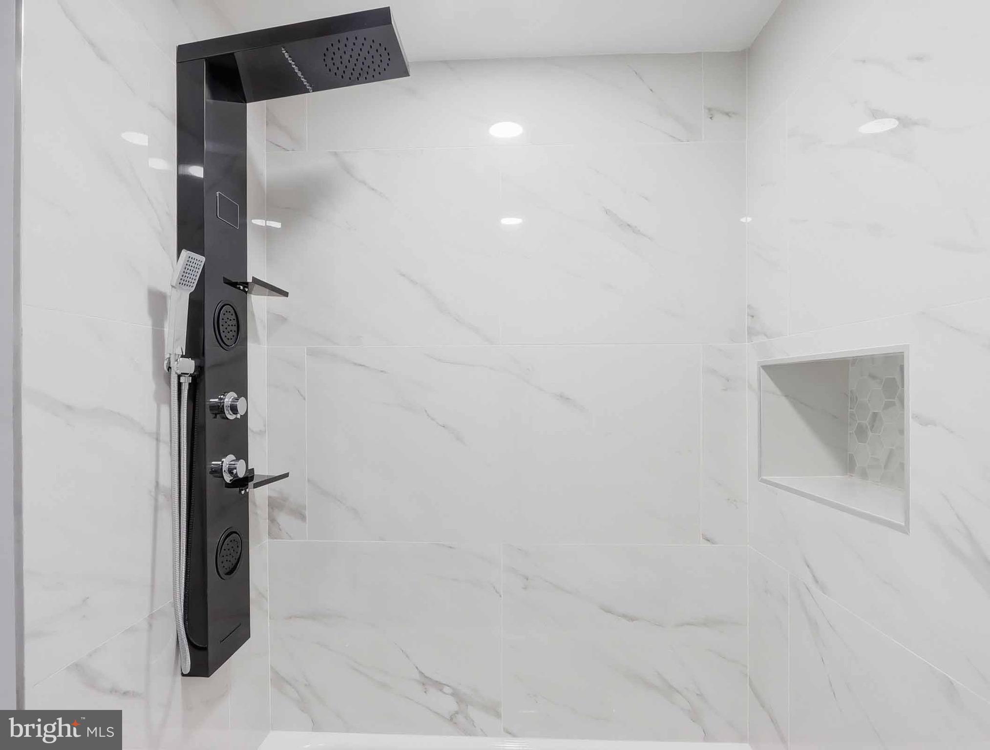 WAVERLY - Residential