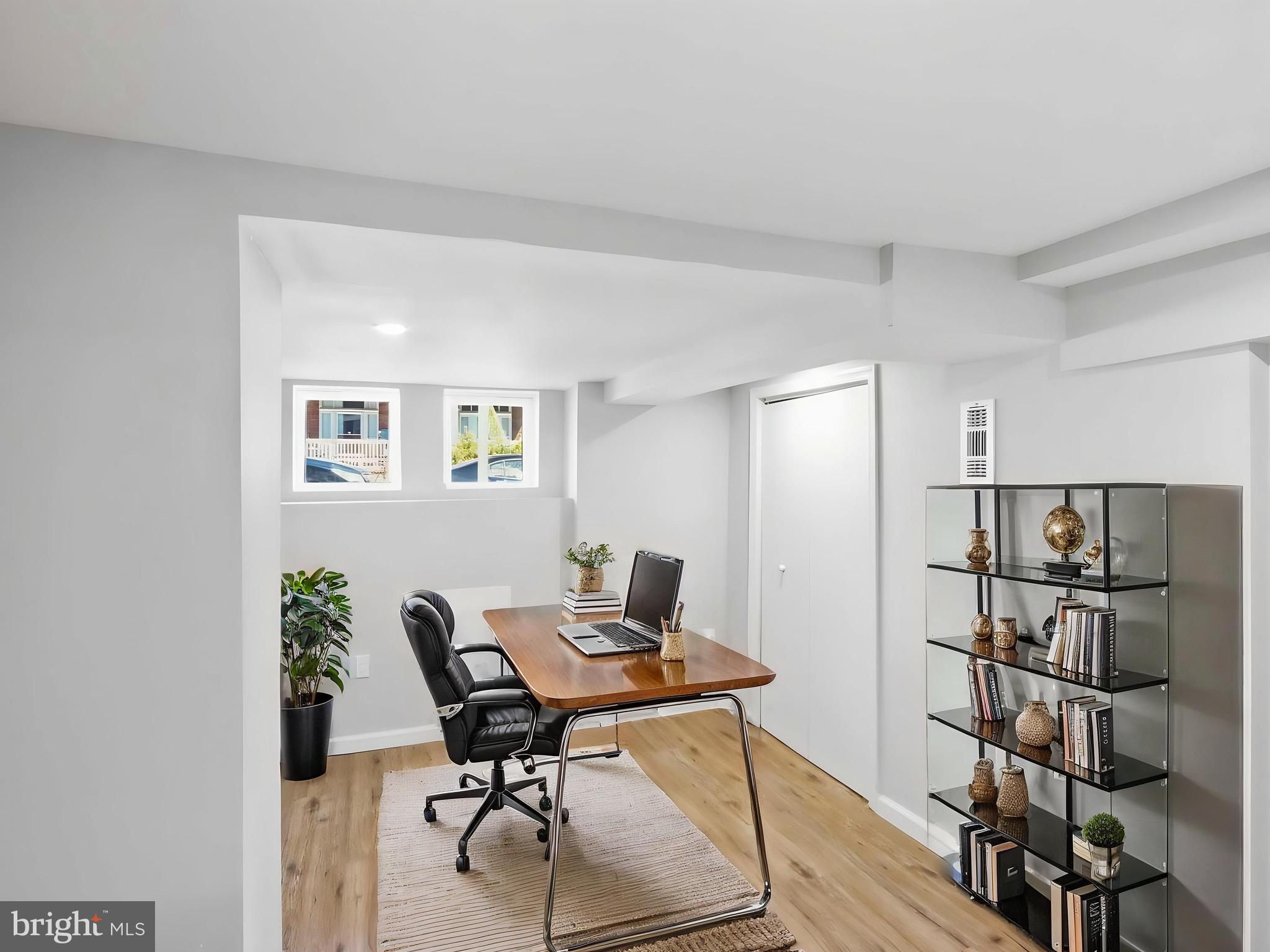 WAVERLY - Residential