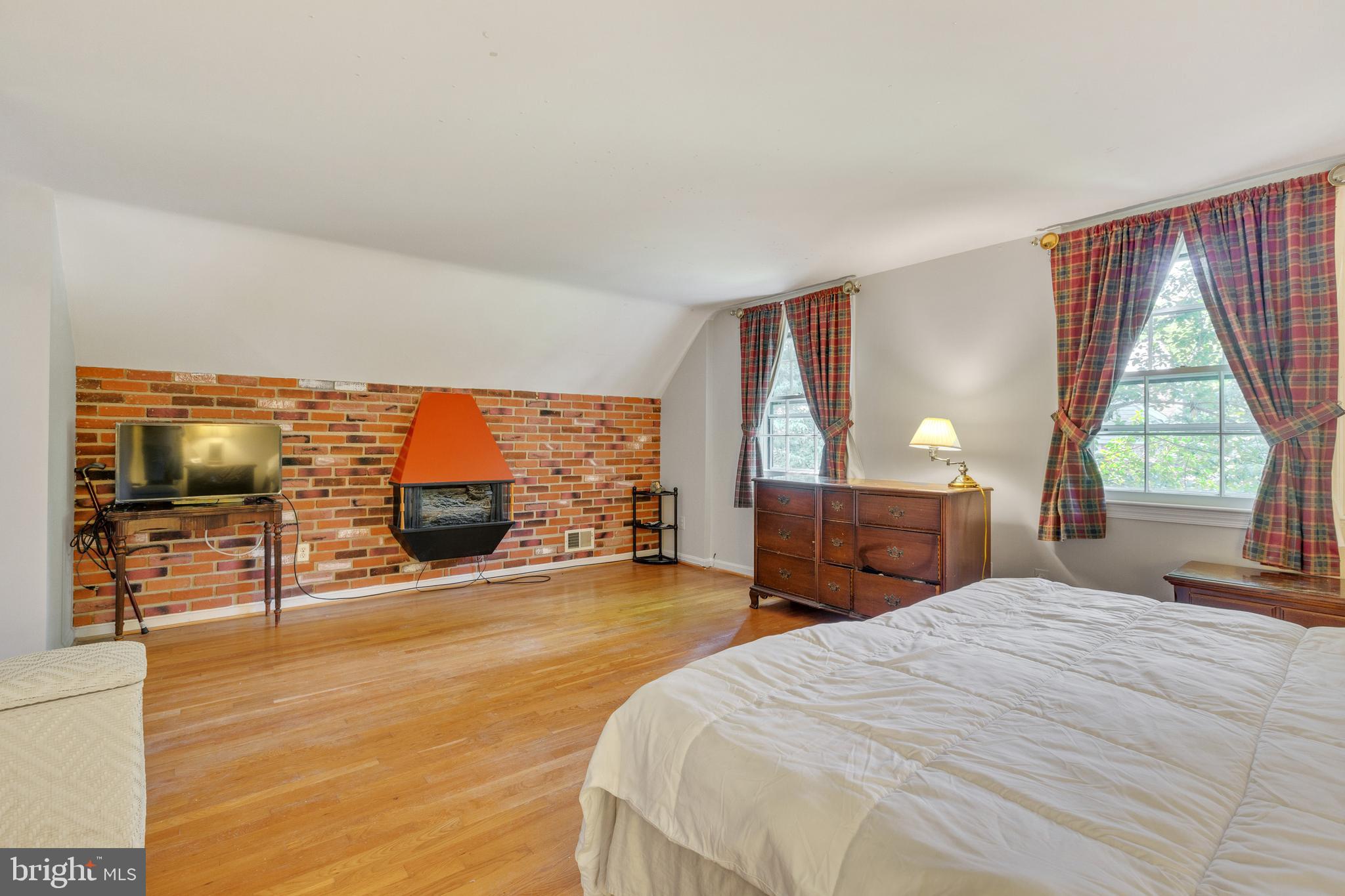 OLD FARM - Residential