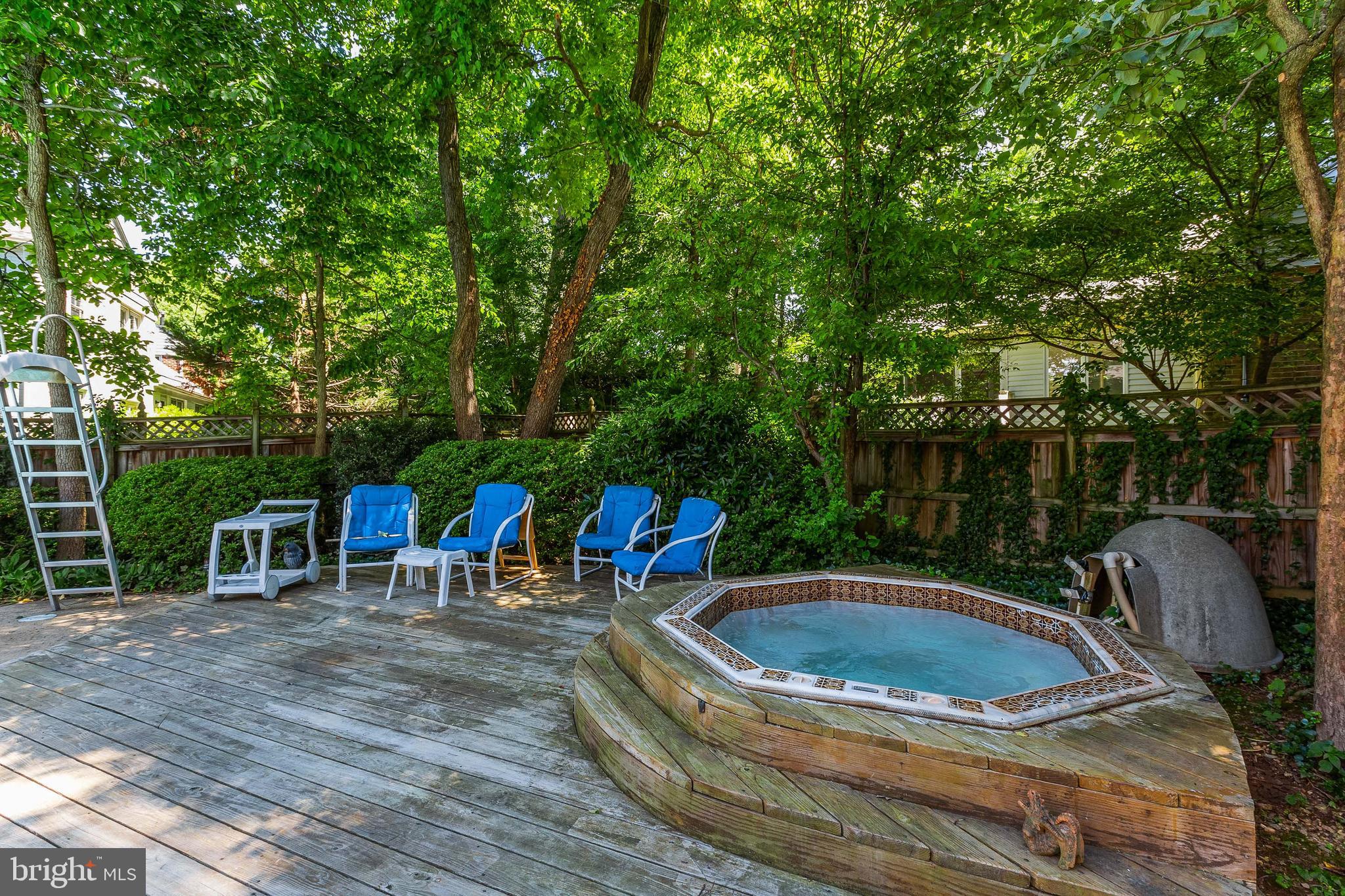 OLD FARM - Residential