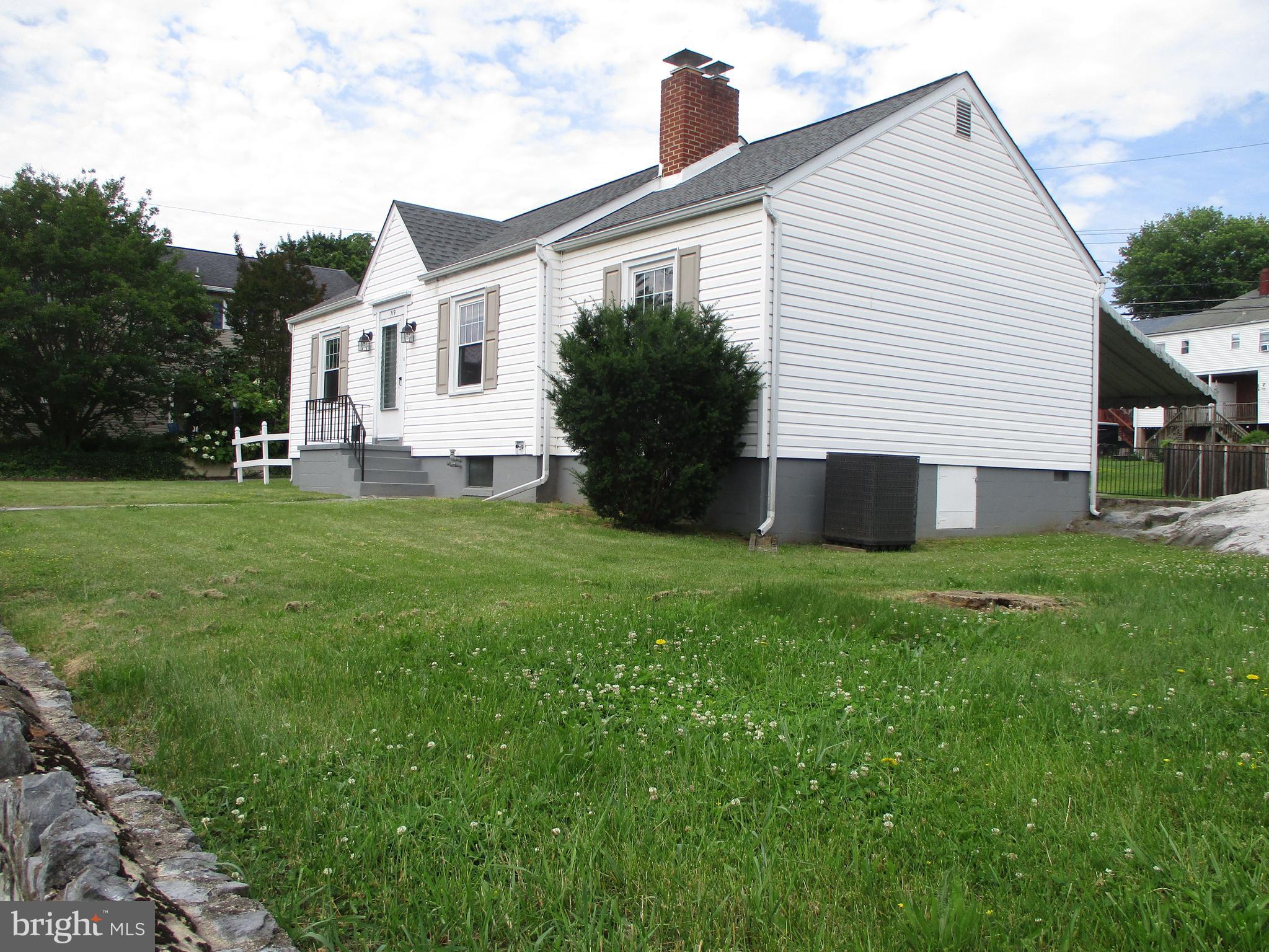 719 CHESTNUT STREET
