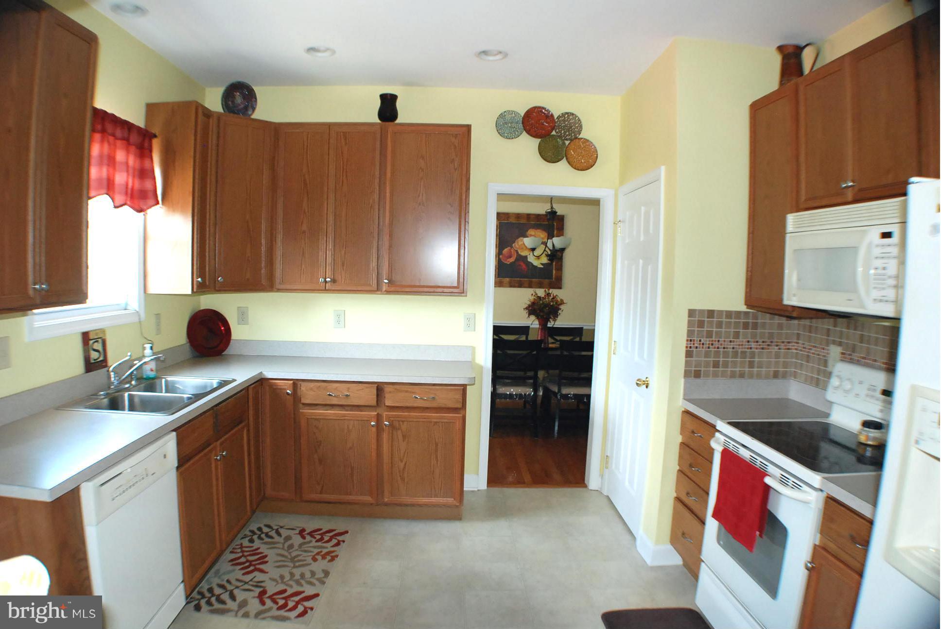 PINE GROVE ESTATES - Residential