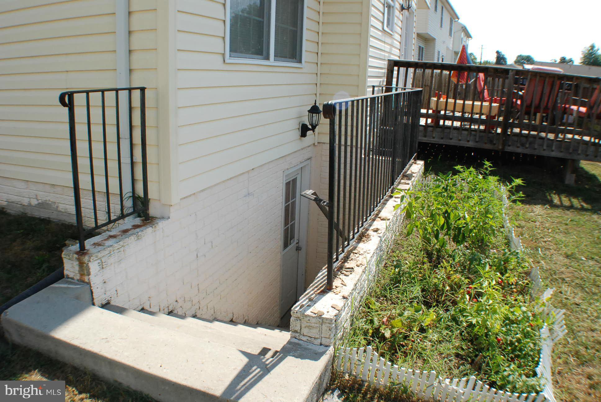 PINE GROVE ESTATES - Residential