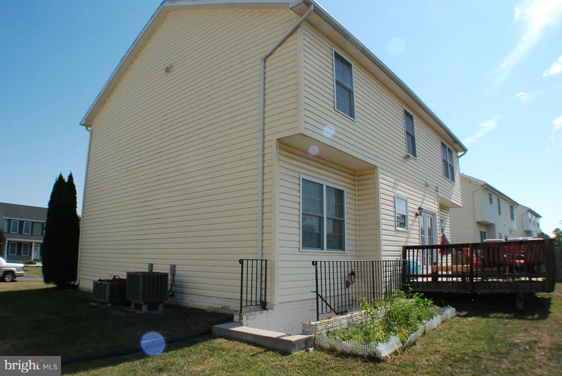 PINE GROVE ESTATES - Residential