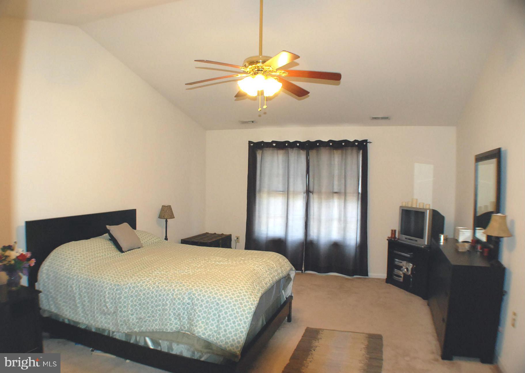 PINE GROVE ESTATES - Residential