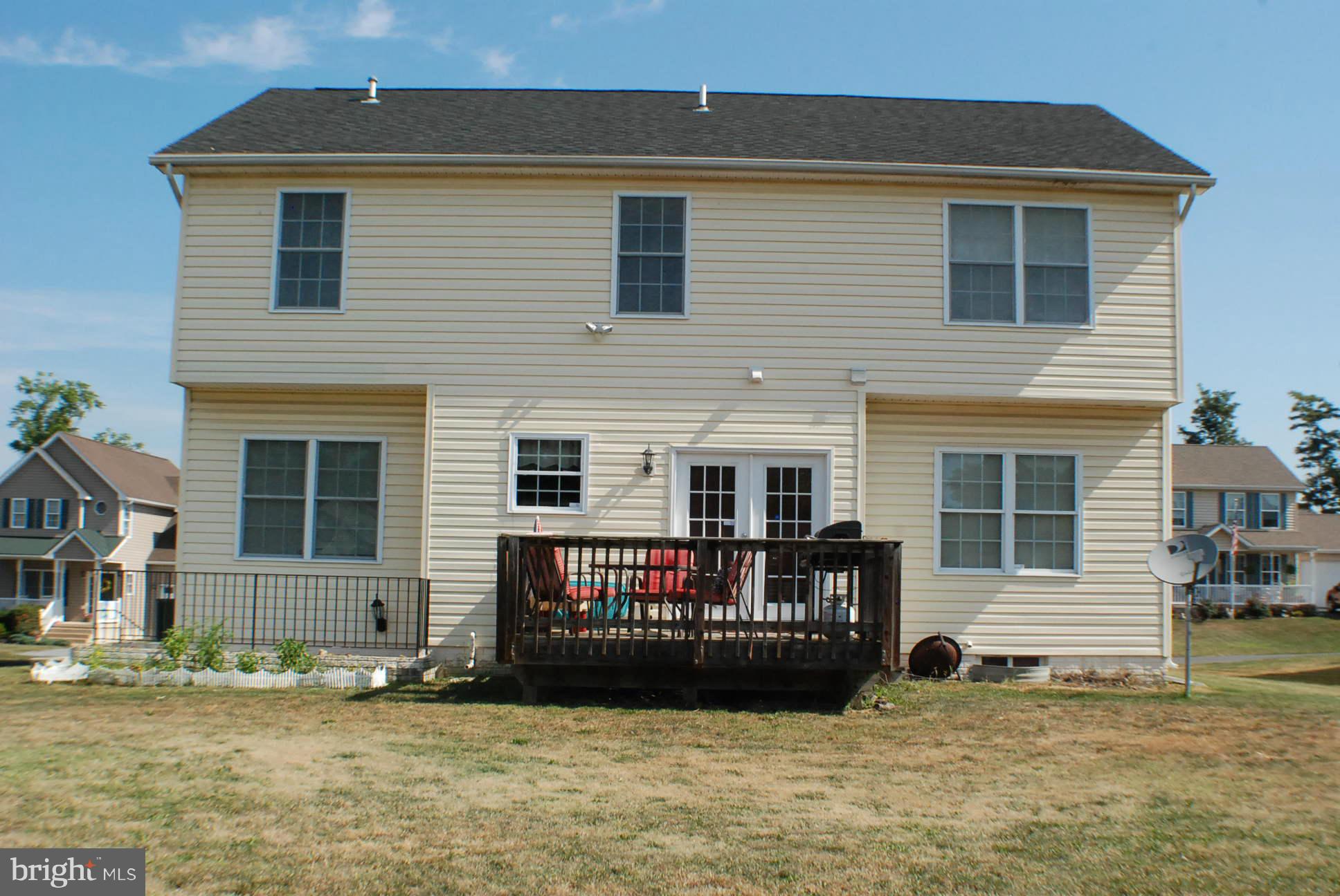 PINE GROVE ESTATES - Residential