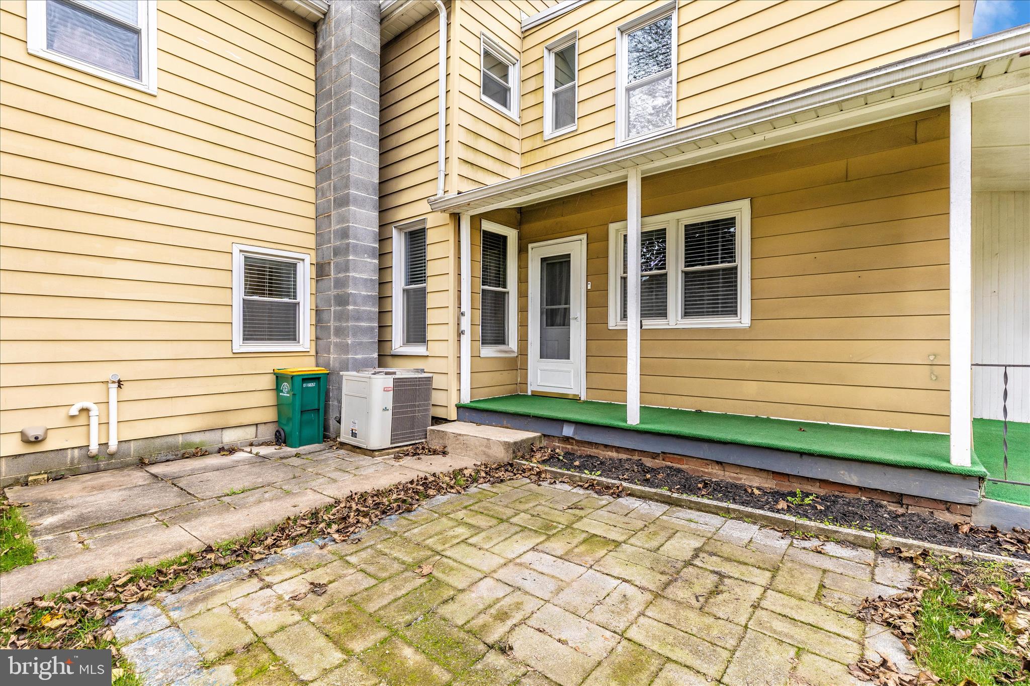 CHAMBERSBURG - Residential