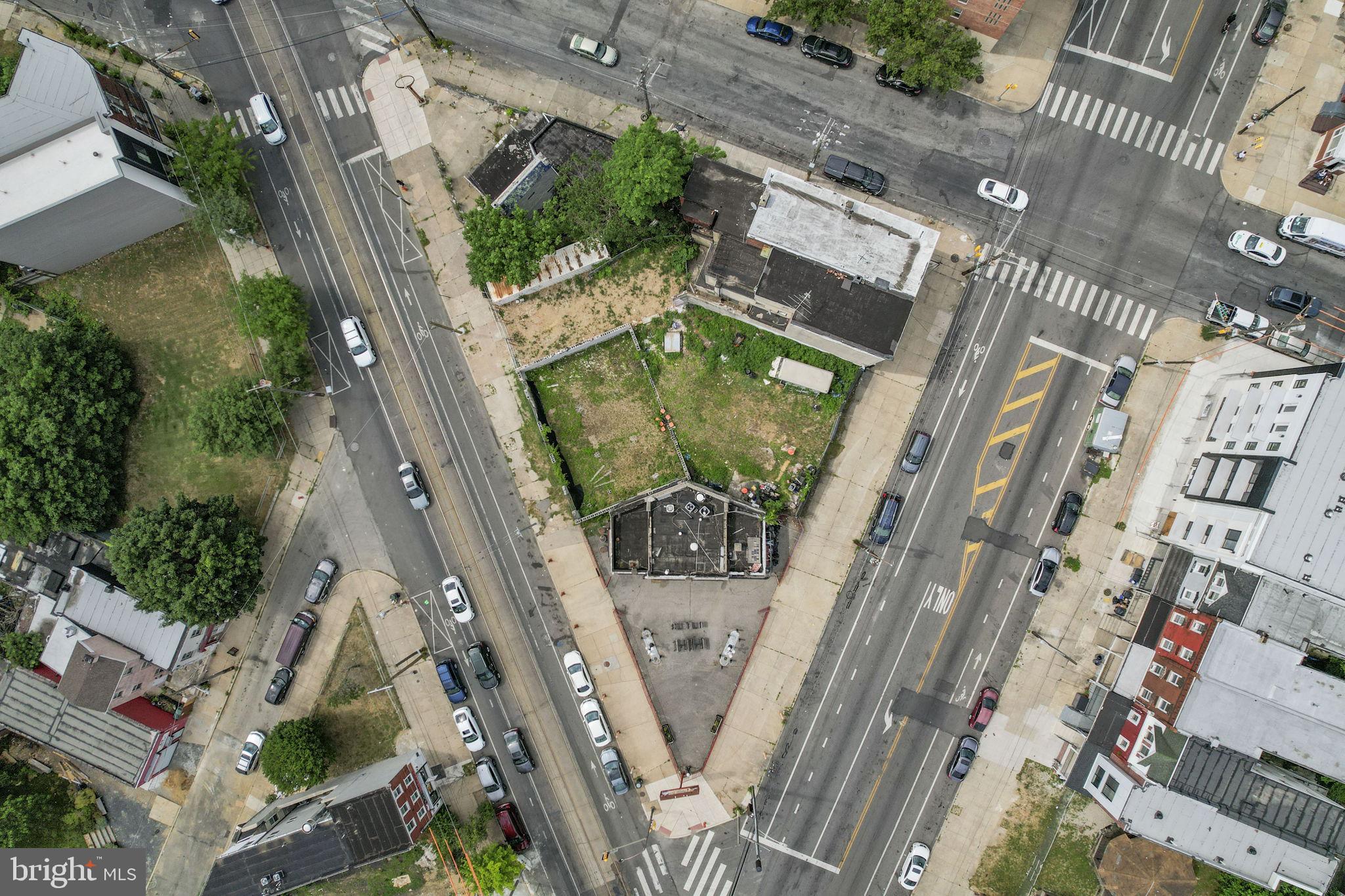 4401-4427 LANCASTER AVENUE