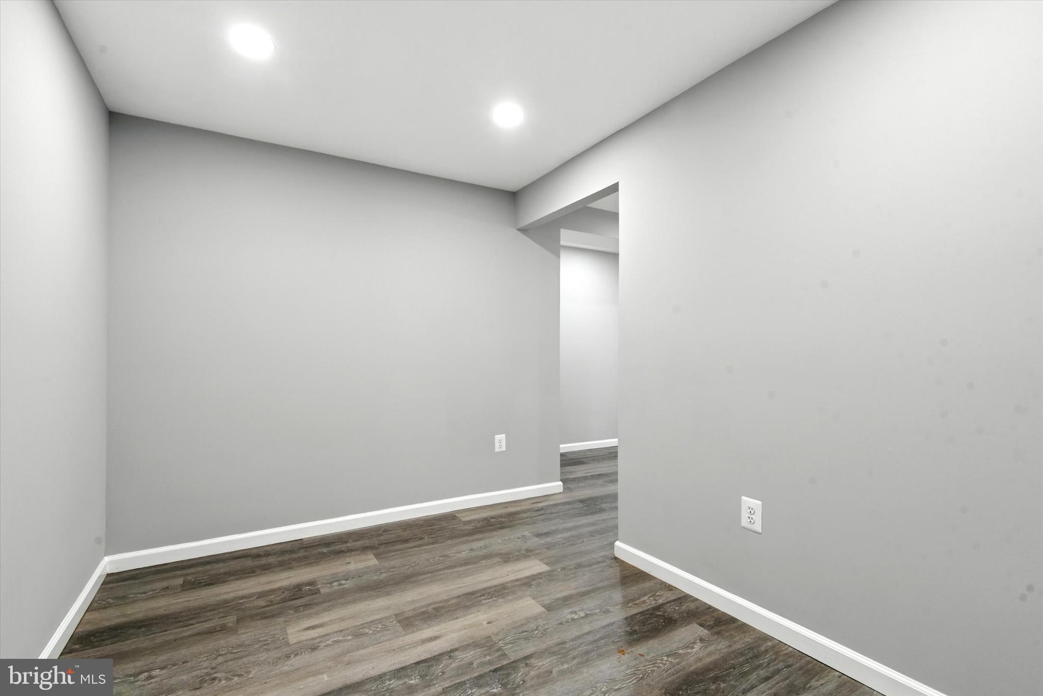 BERKLEY ESTATES - Residential