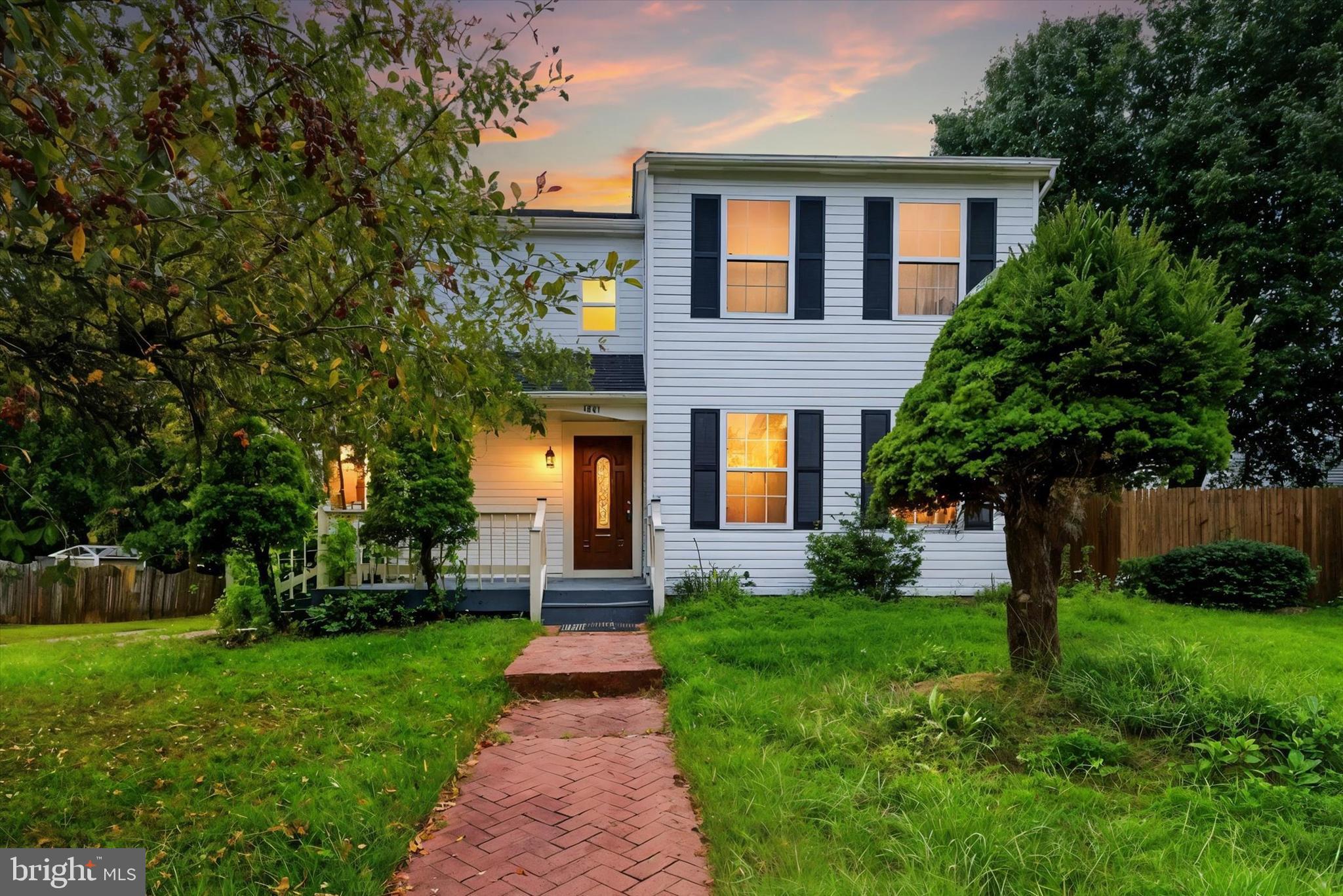 BERKLEY ESTATES - Residential