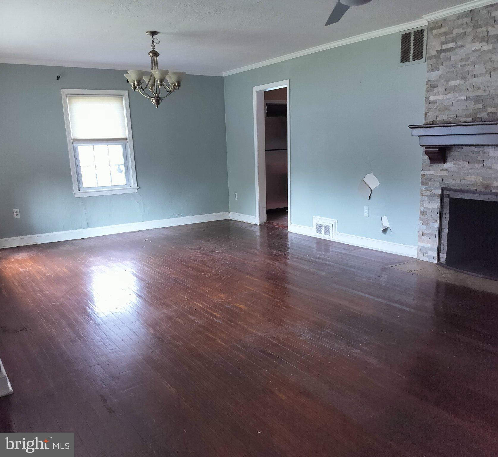 226 SENECA DRIVE