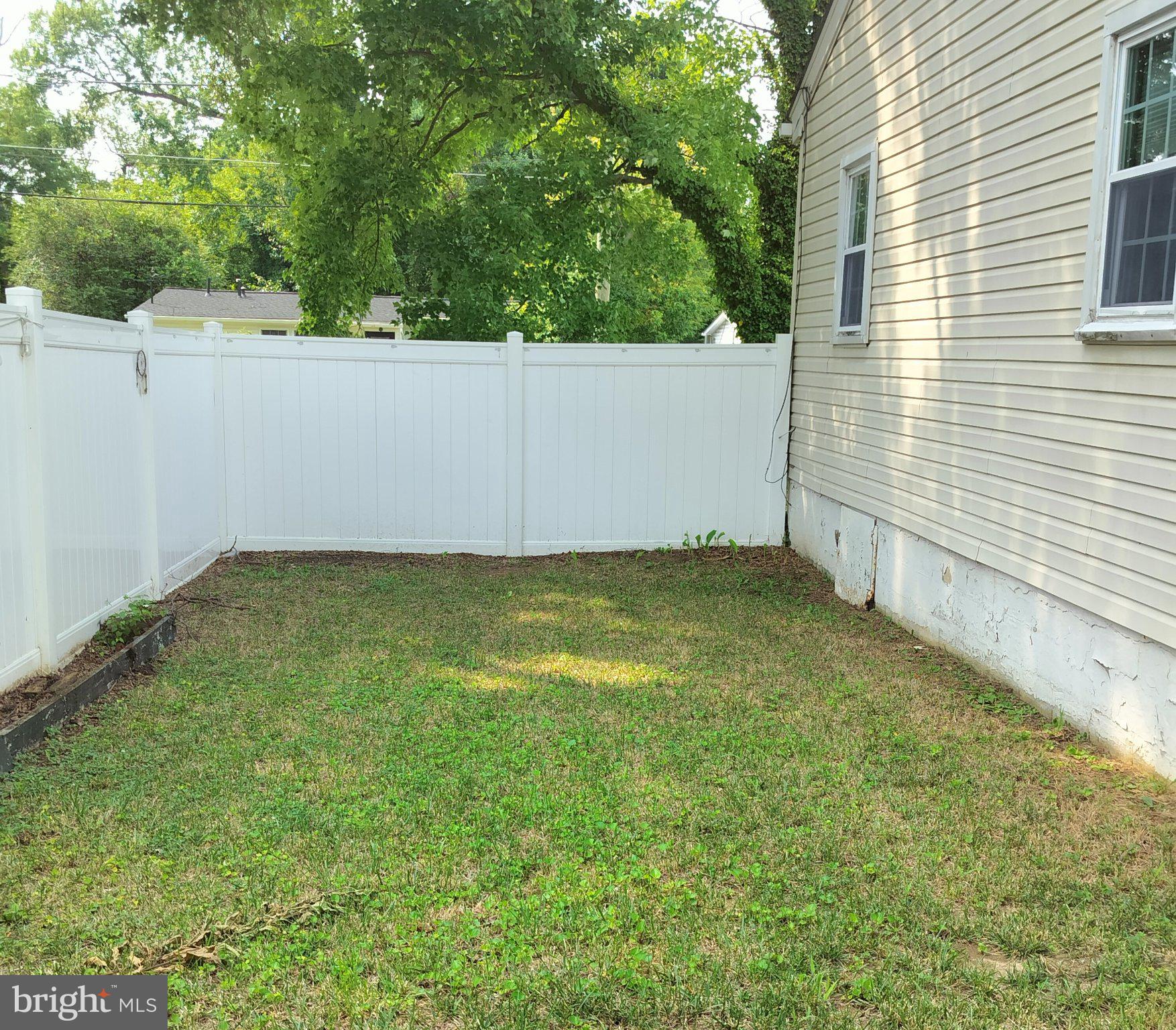 226 SENECA DRIVE