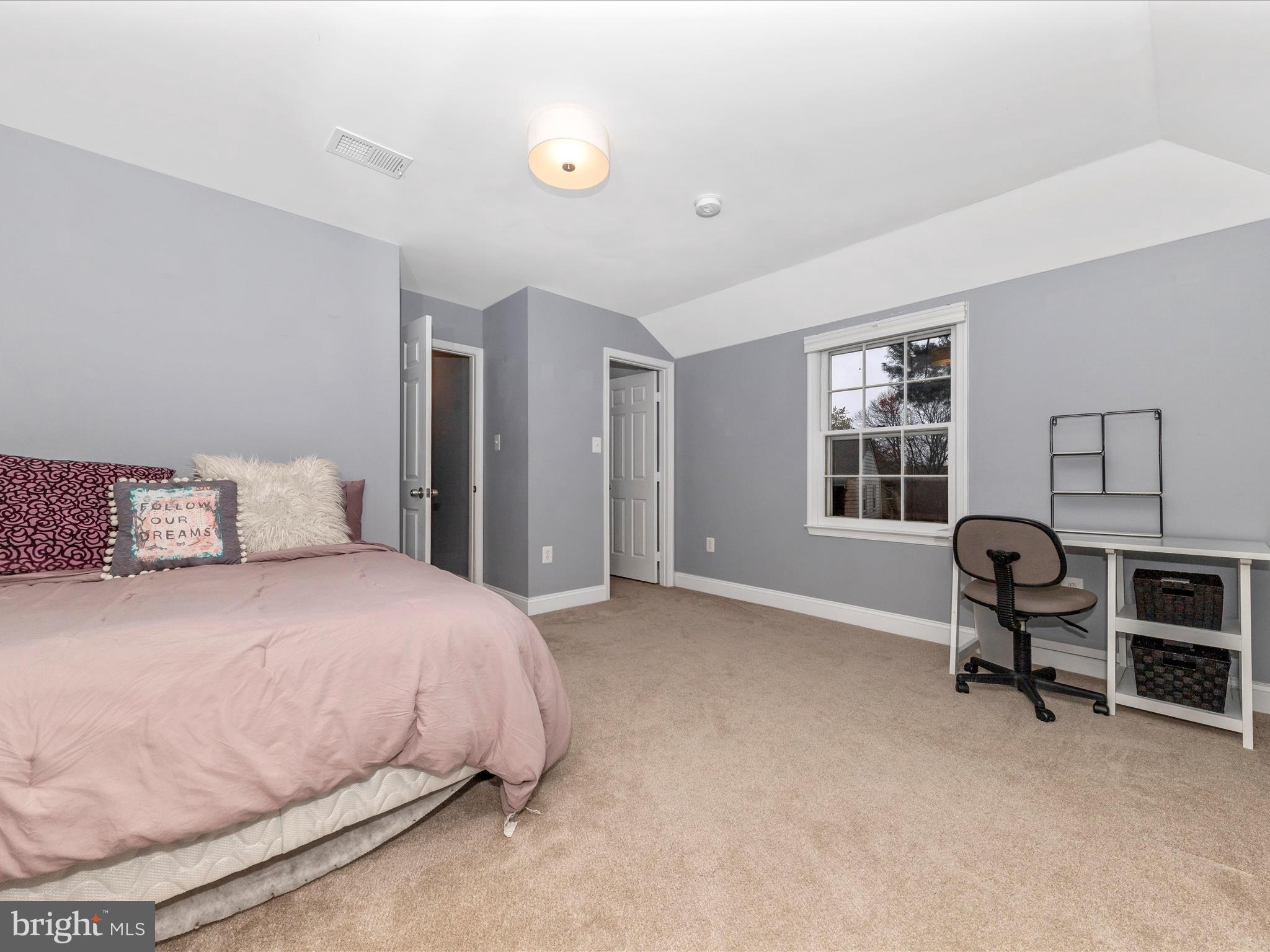 SAYBROOKE - Residential