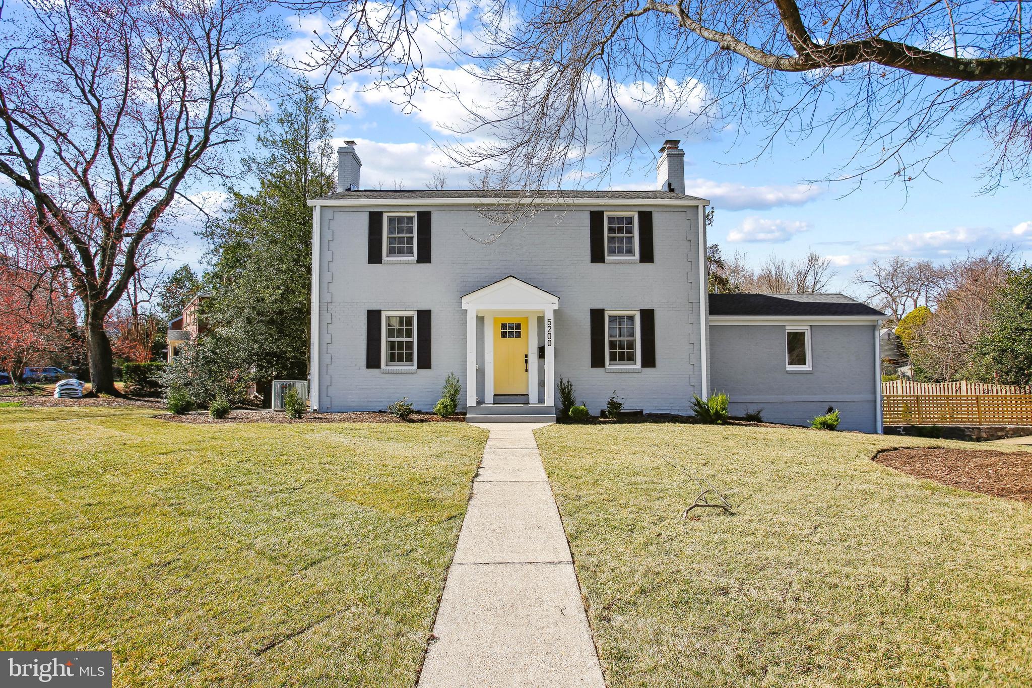 WILLIAMSBURG VILLAGE - Residential