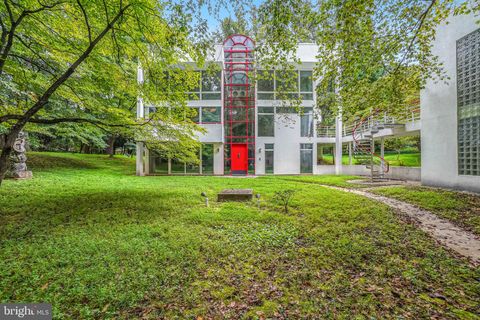 10615 BELFAST PLACE POTOMAC MD 20854