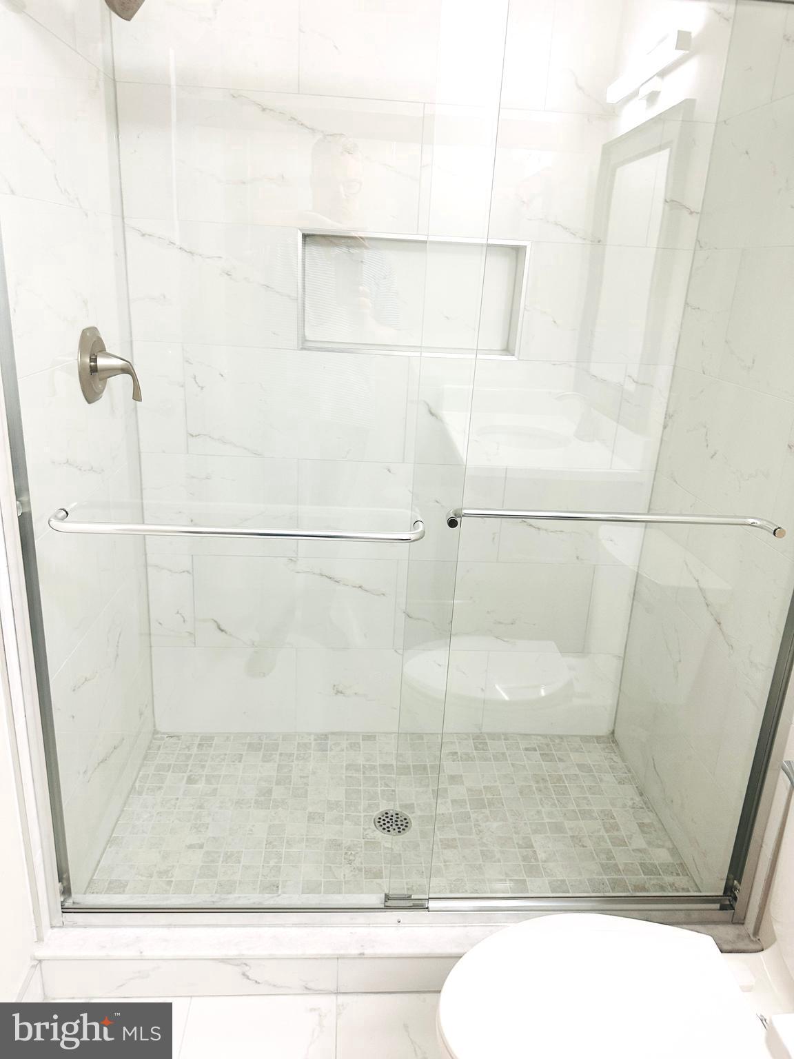 WILLOW WOOD - Residential Lease