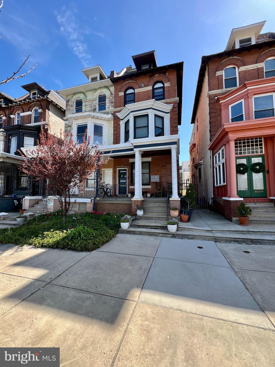 1839 N 33RD STREET UNIT 2R