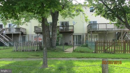 VILLAGE OF OLD HARFORD - Residential