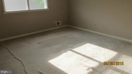 VILLAGE OF OLD HARFORD - Residential