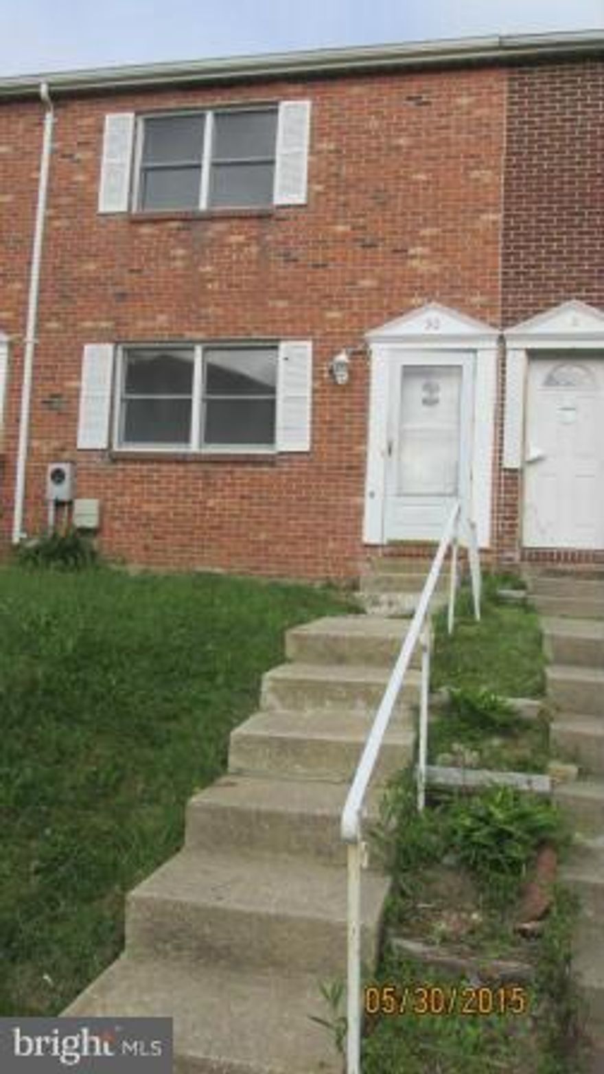 3 bedroom 1.5 bath townhome*Lrg room sizes*Separate DR*Kitchen with table space and sliders leading to deck*Fully finished LL with 1/2 bath*Fenced rear*NO HOA*Sold AS IS*Needs cosmetic updates*Listing Broker to hold deposit*Seller offering buyer bonus of $1,500