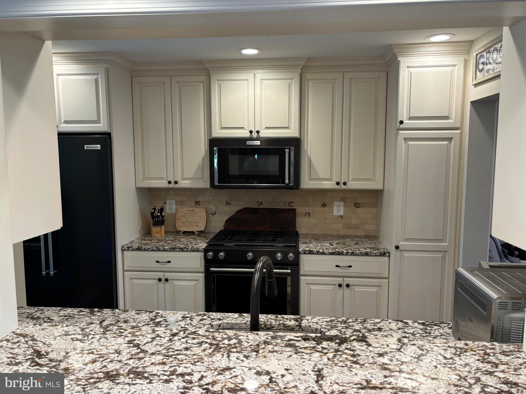 TYLER WALK - Residential Lease