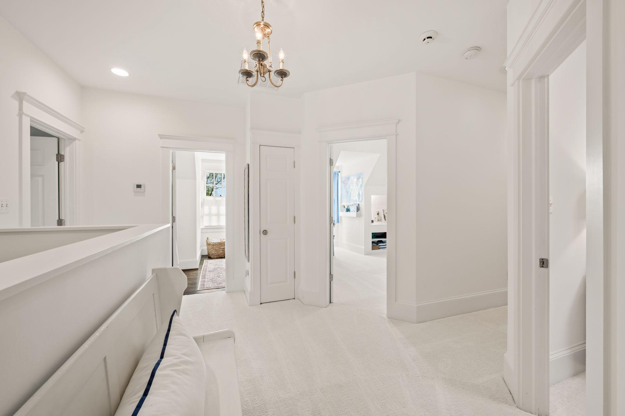 ALEXANDRIA - Residential