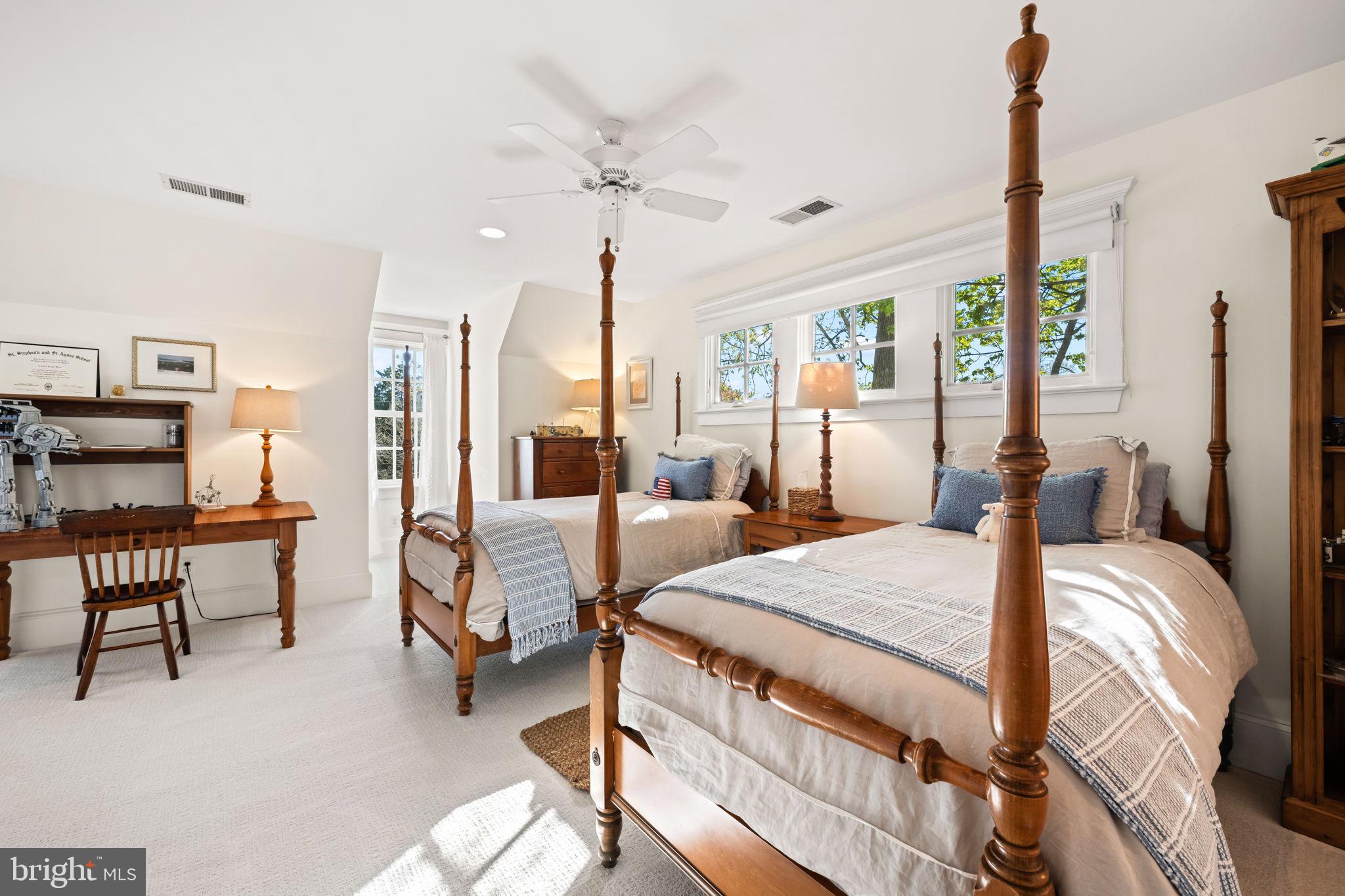 ALEXANDRIA - Residential