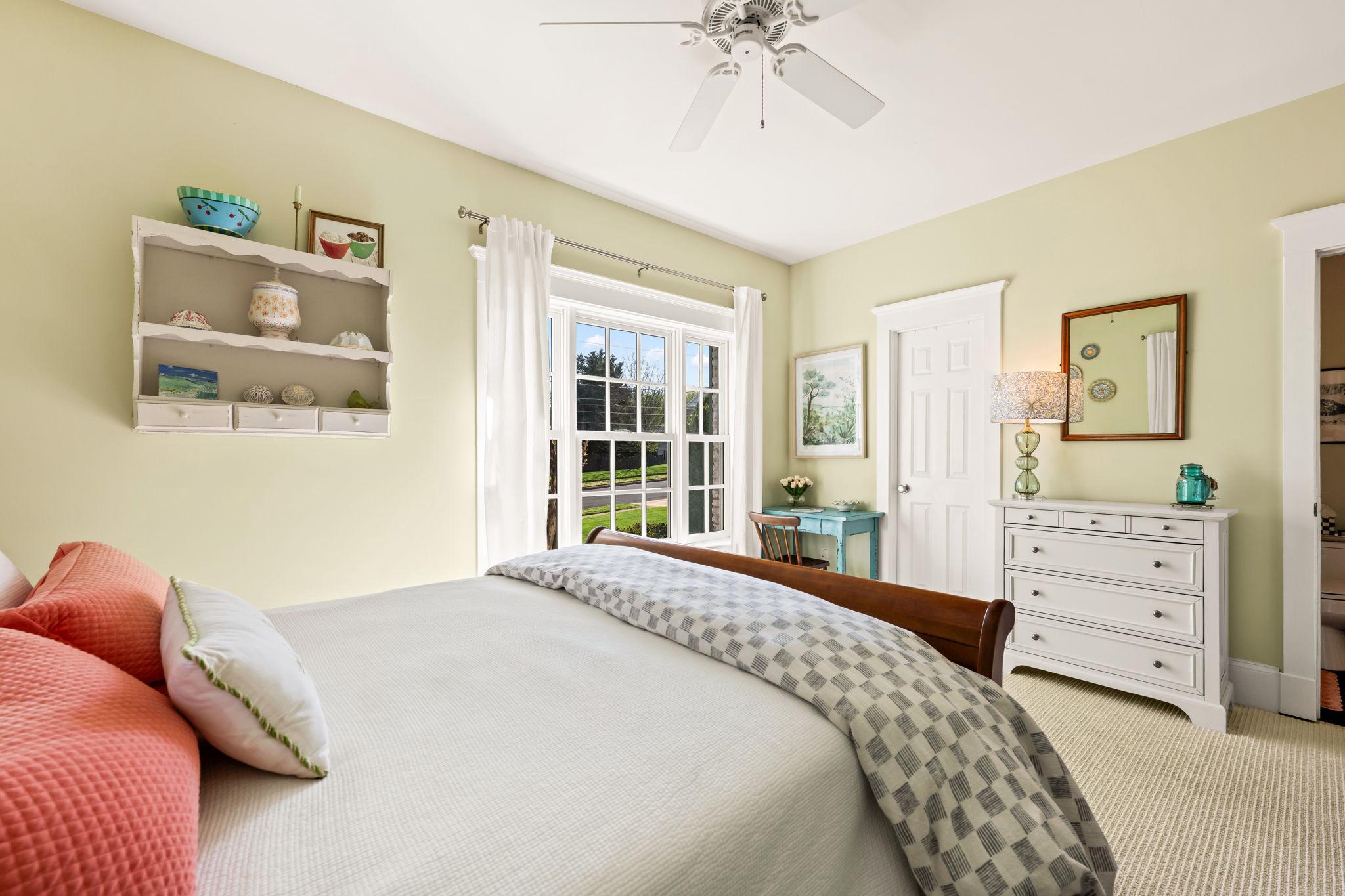 ALEXANDRIA - Residential