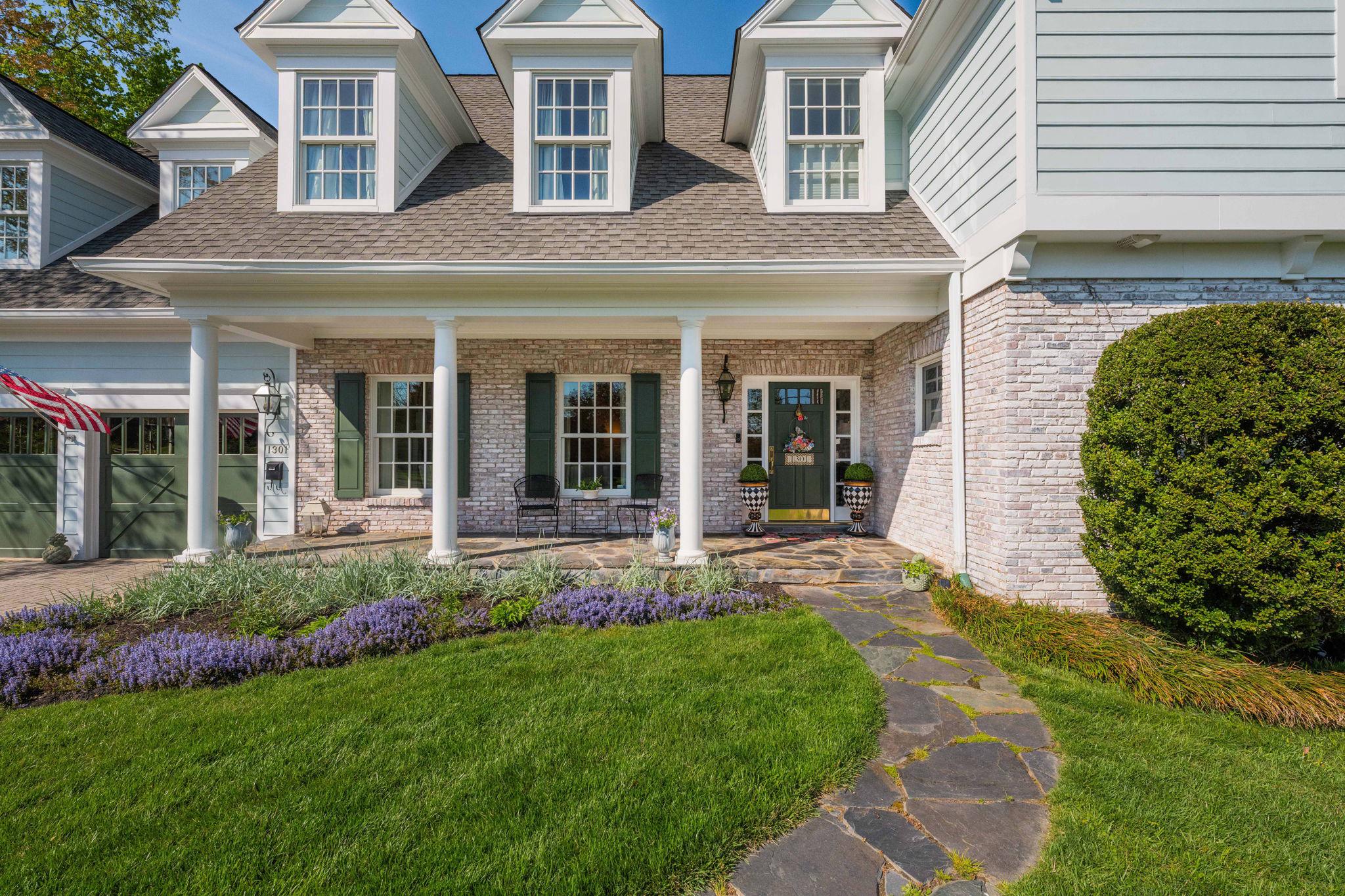 ALEXANDRIA - Residential