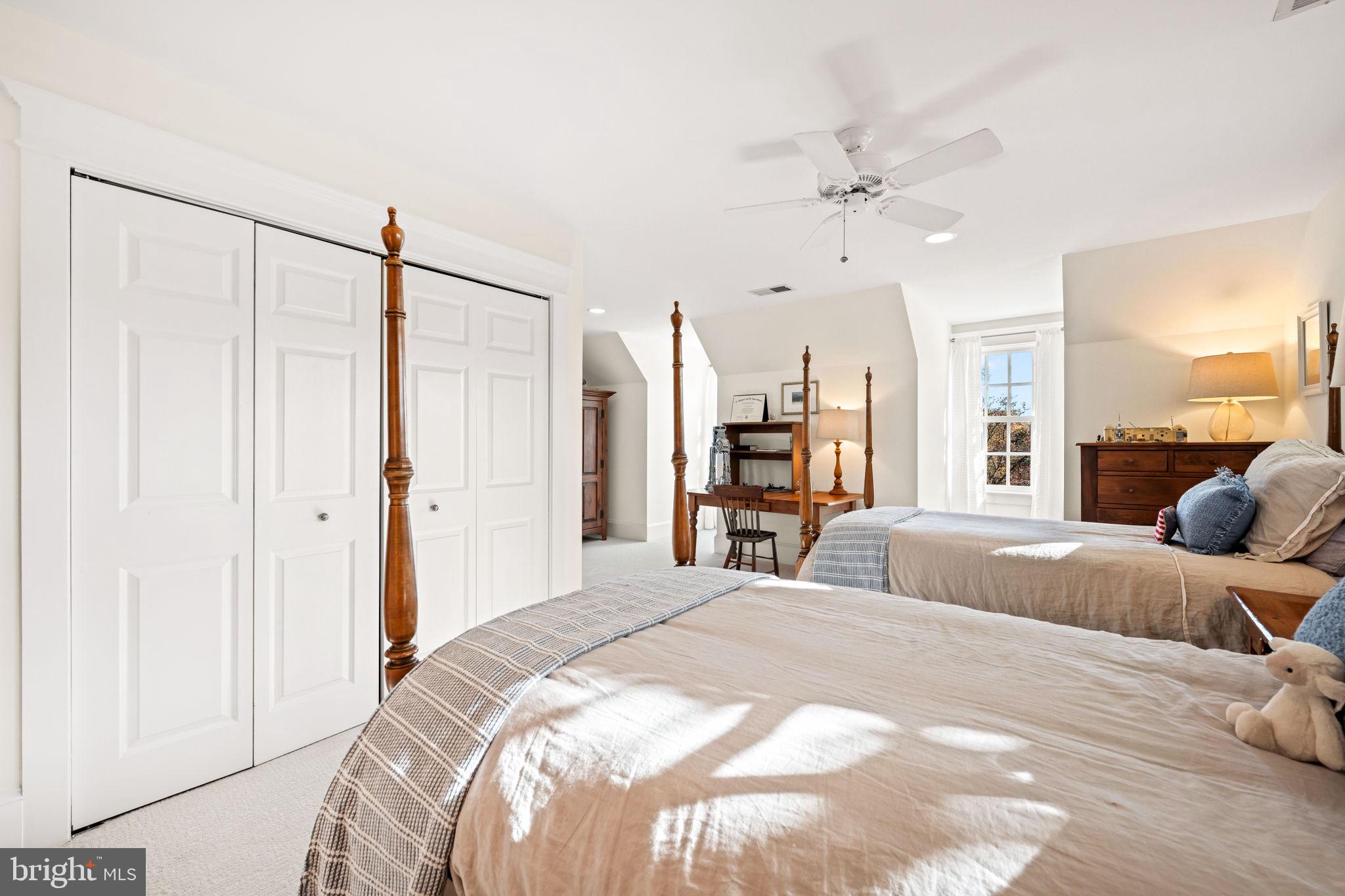 ALEXANDRIA - Residential