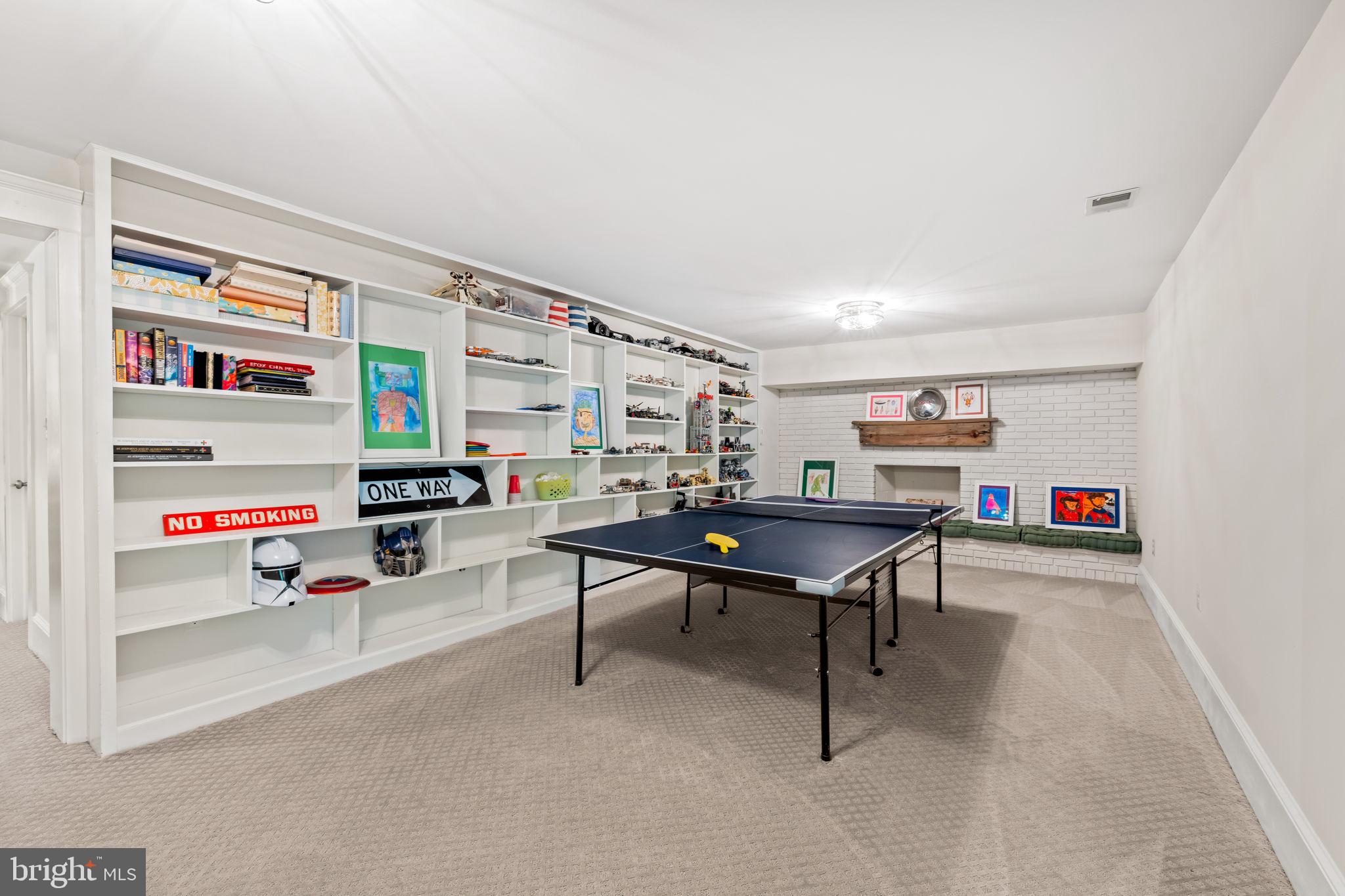 ALEXANDRIA - Residential