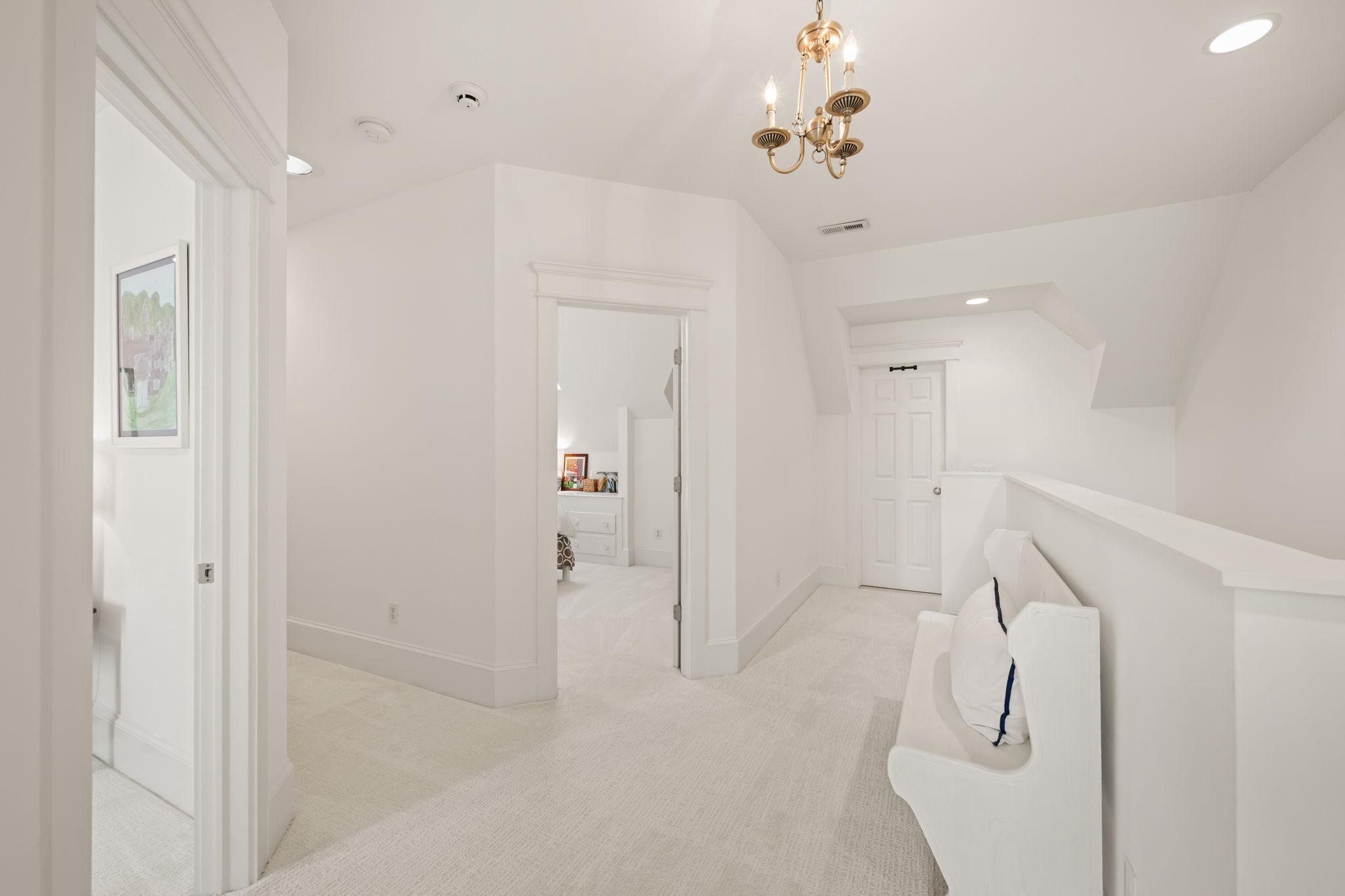 ALEXANDRIA - Residential