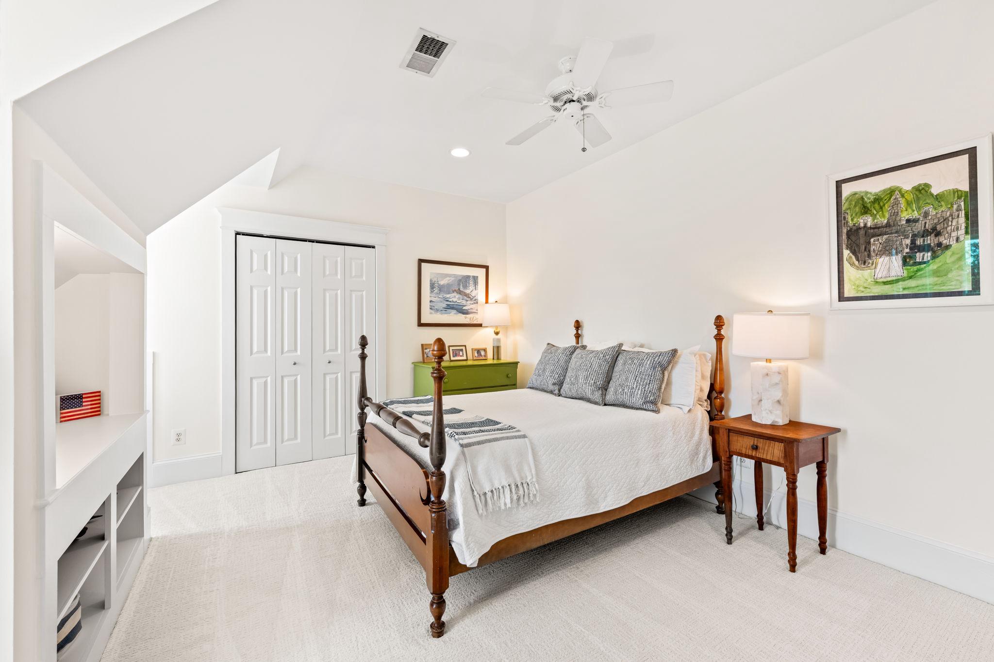 ALEXANDRIA - Residential