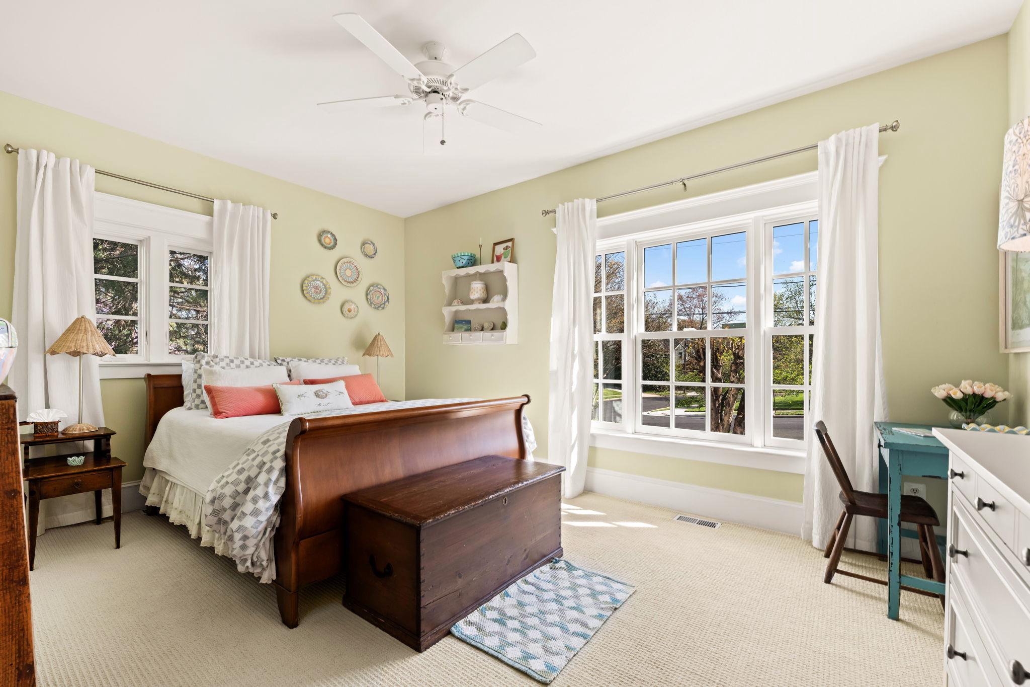 ALEXANDRIA - Residential