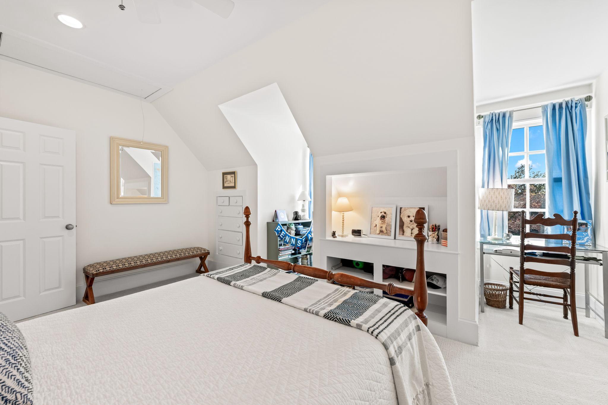 ALEXANDRIA - Residential