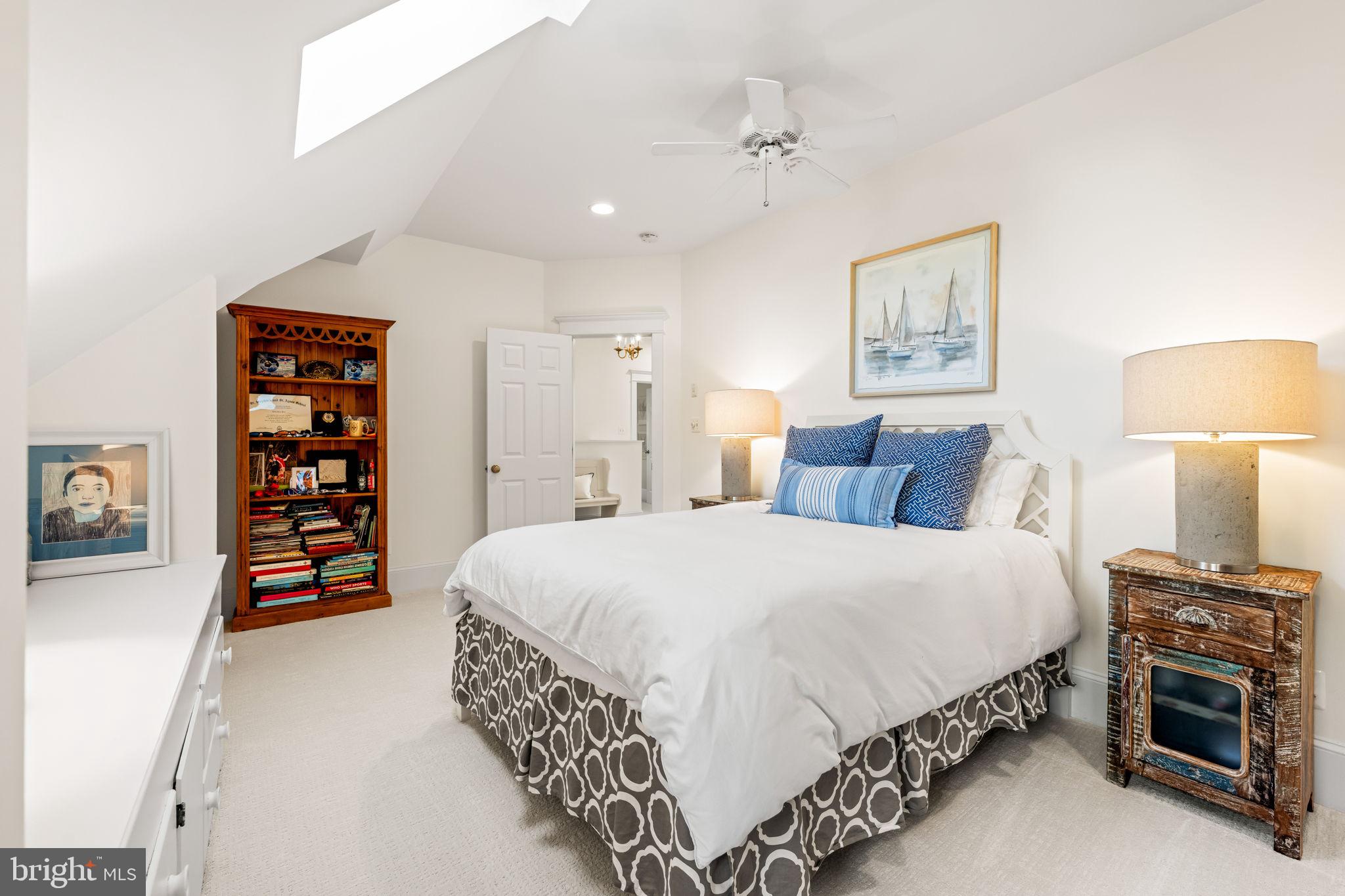 ALEXANDRIA - Residential