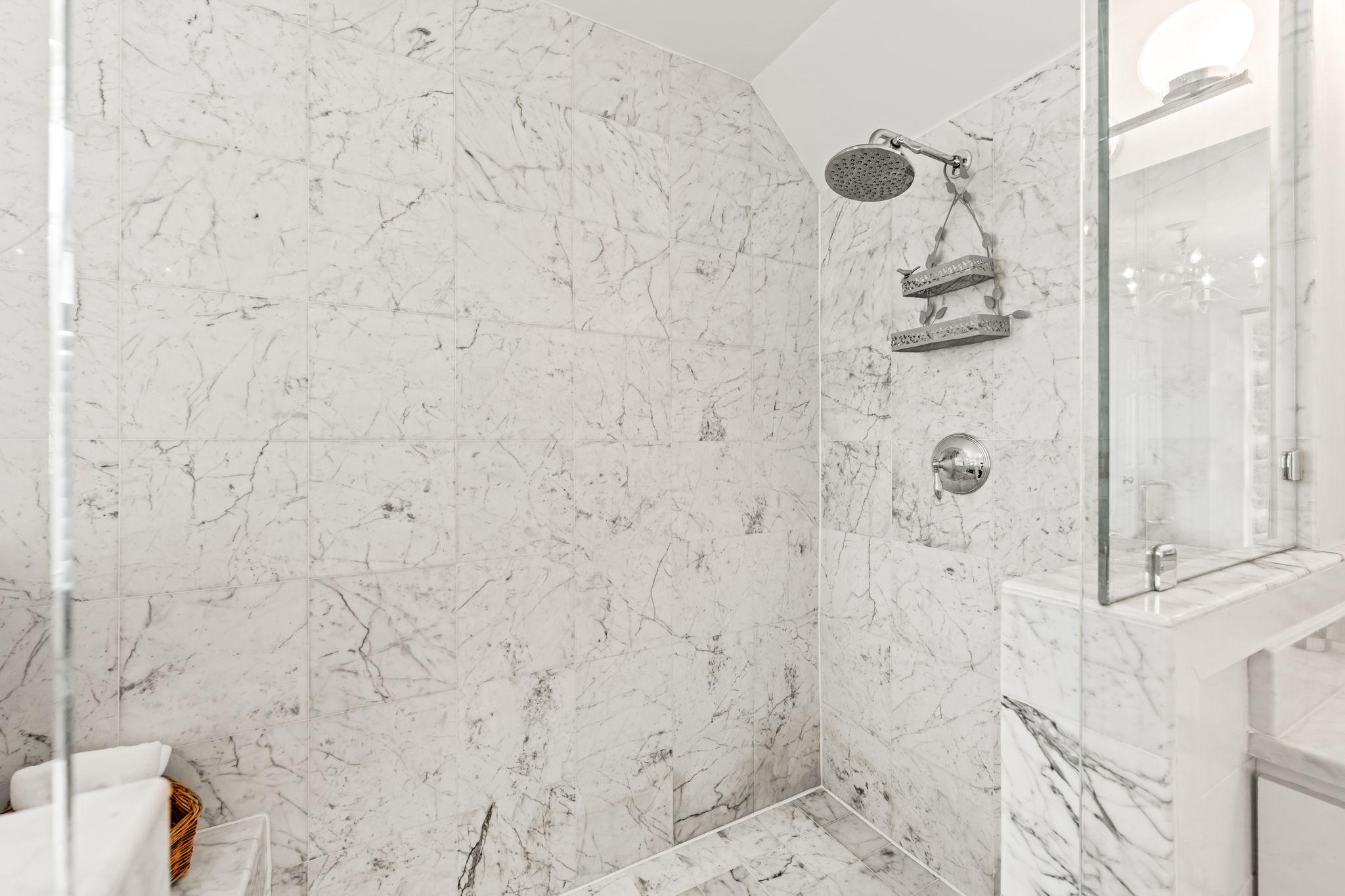 ALEXANDRIA - Residential