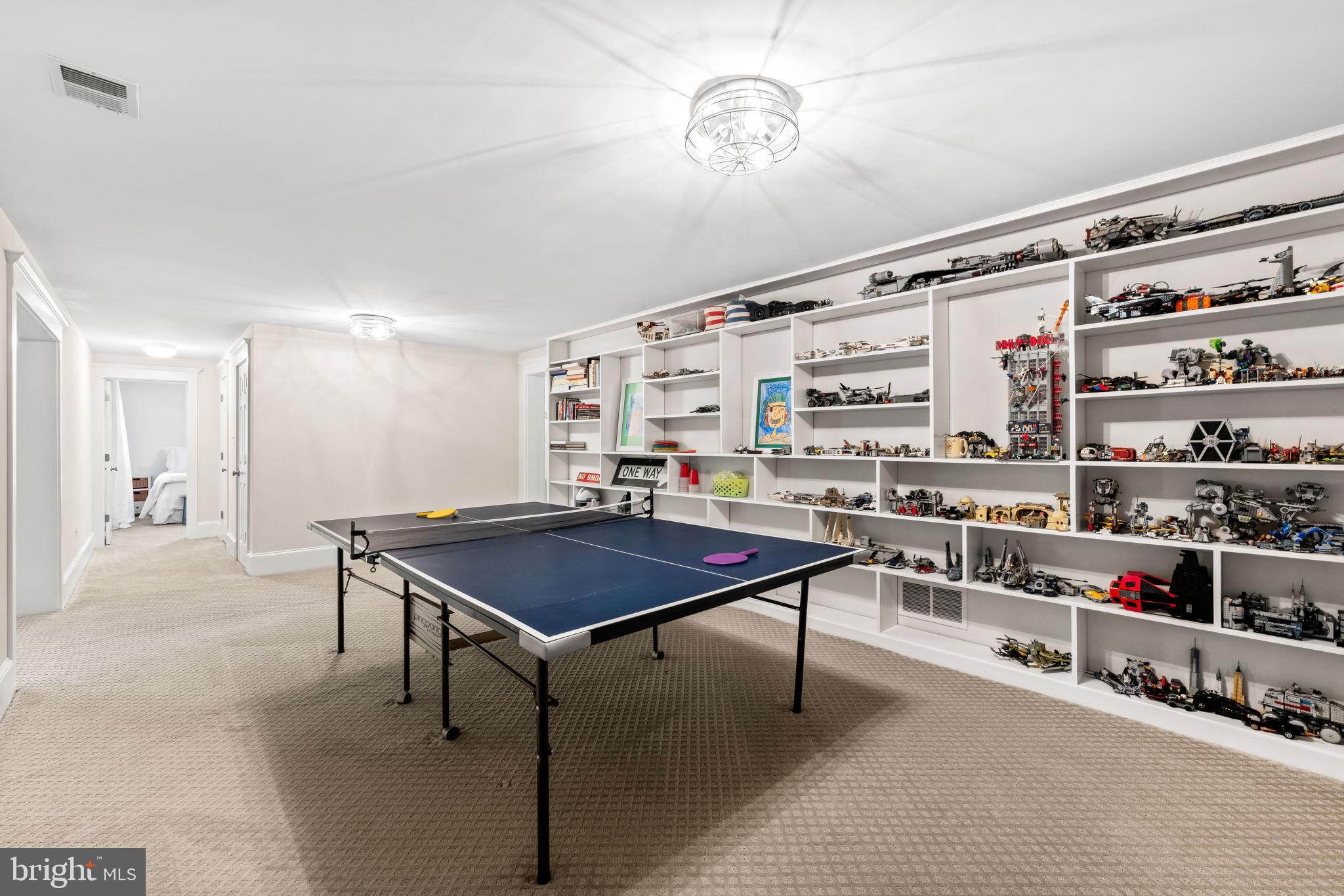 ALEXANDRIA - Residential