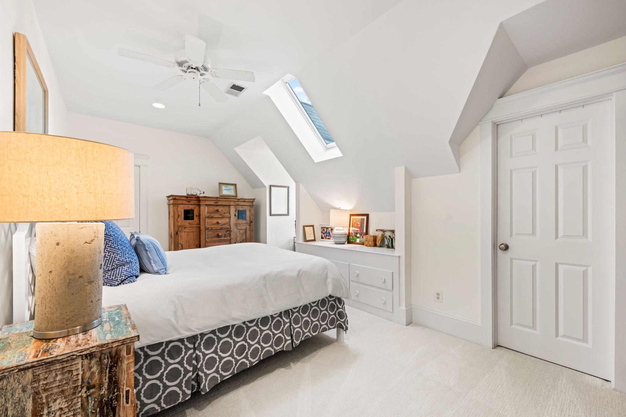 ALEXANDRIA - Residential