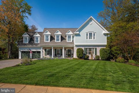 1301 KINGSTON AVENUE ALEXANDRIA VA 22302