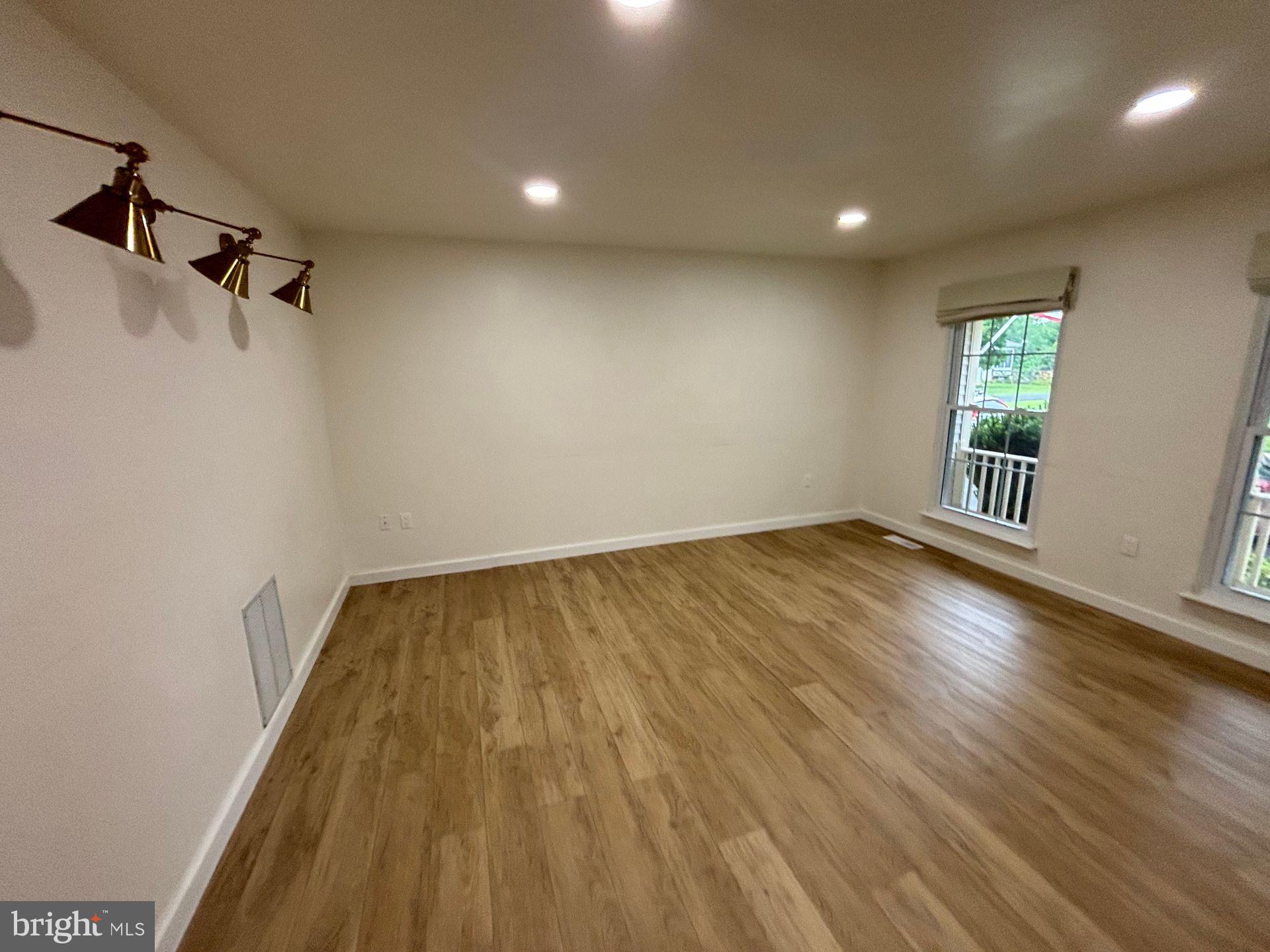 18428 GARDENIA WAY
