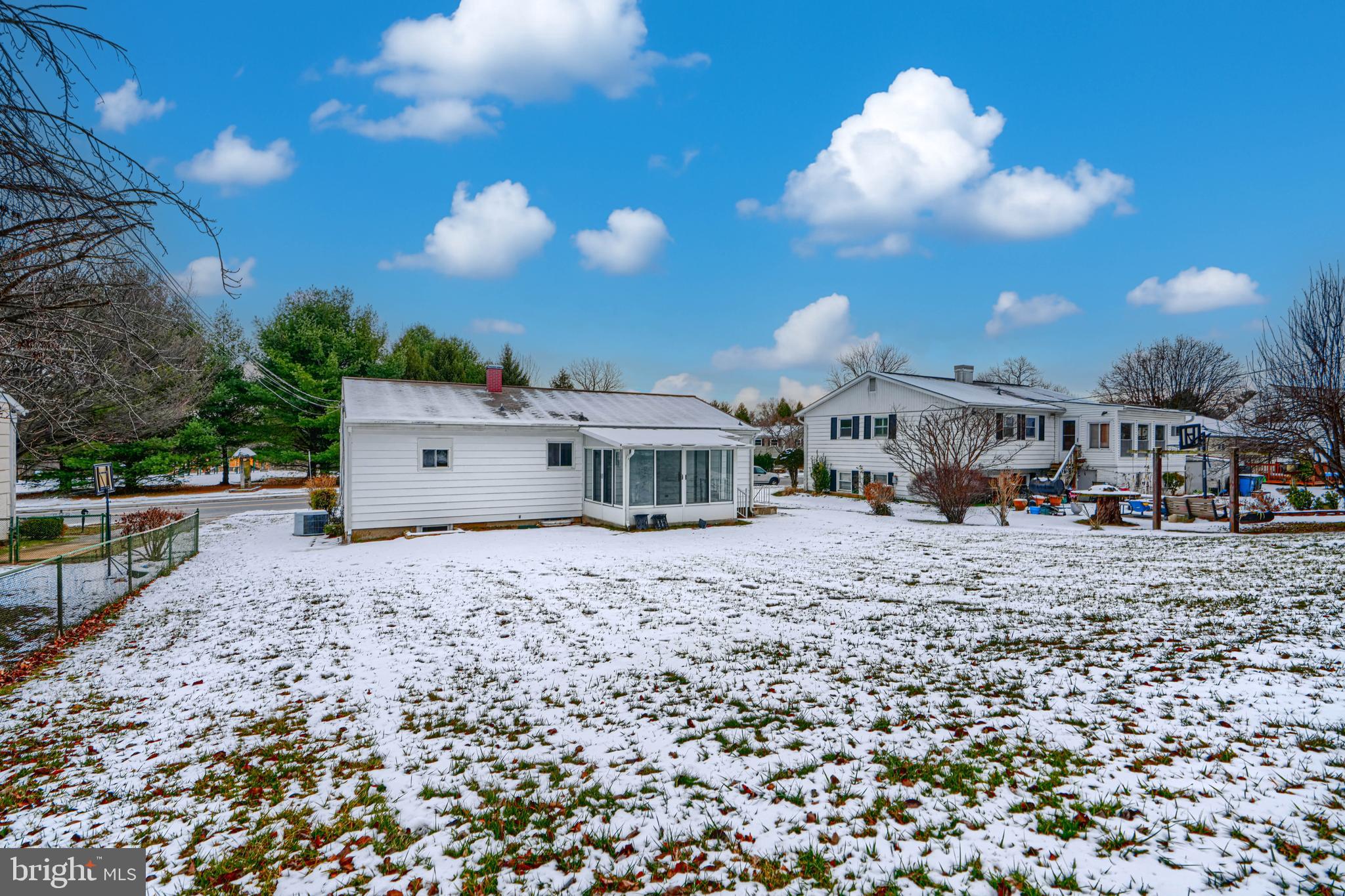 WESTVIEW PARK - Residential