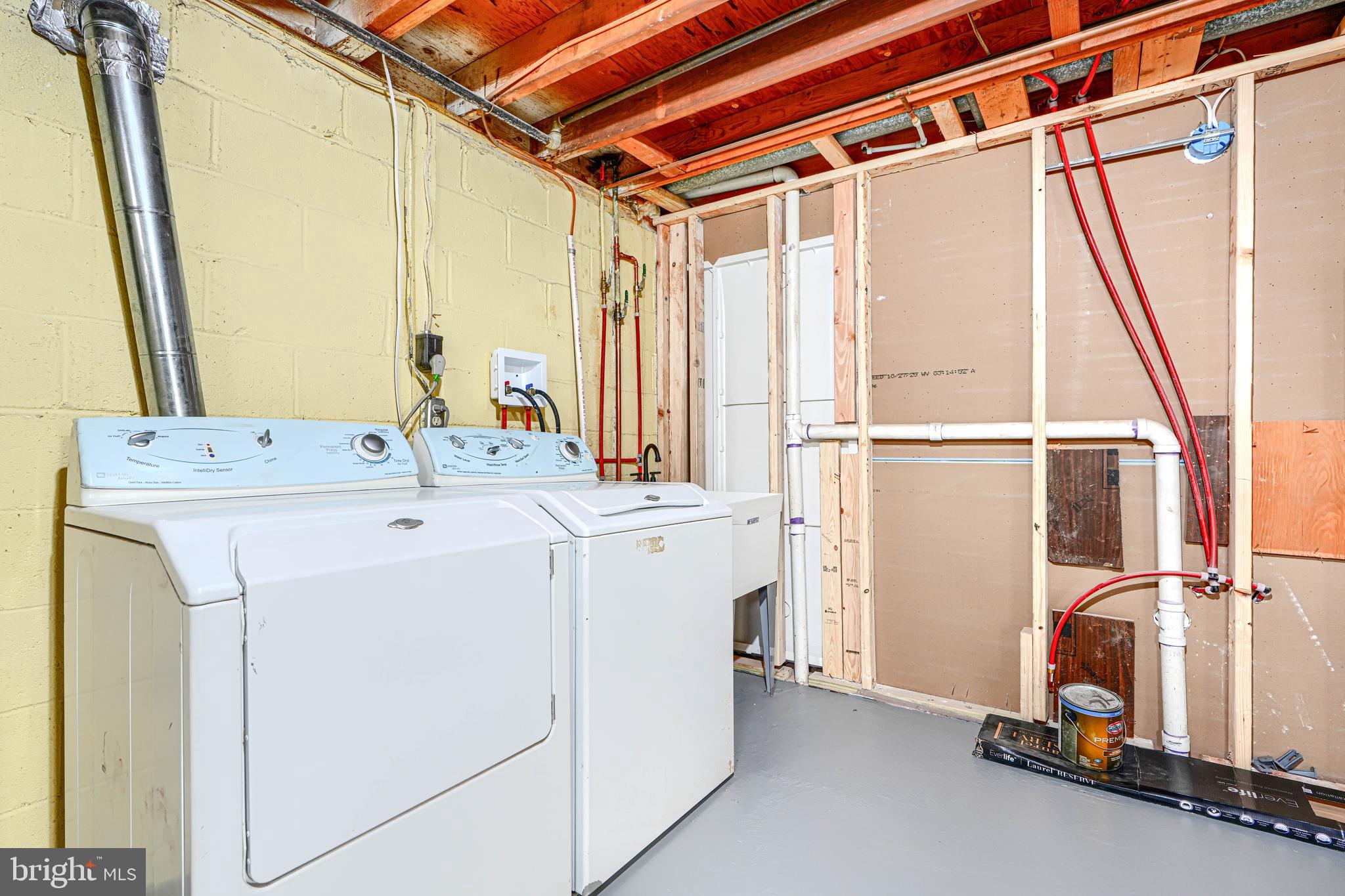 WESTVIEW PARK - Residential